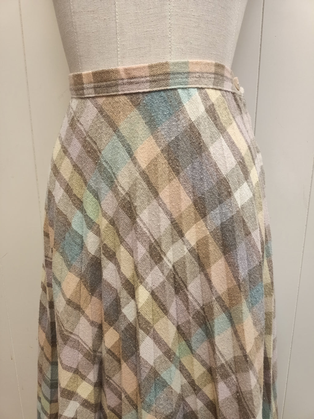Vintage Pastel Check Pleat Skirt