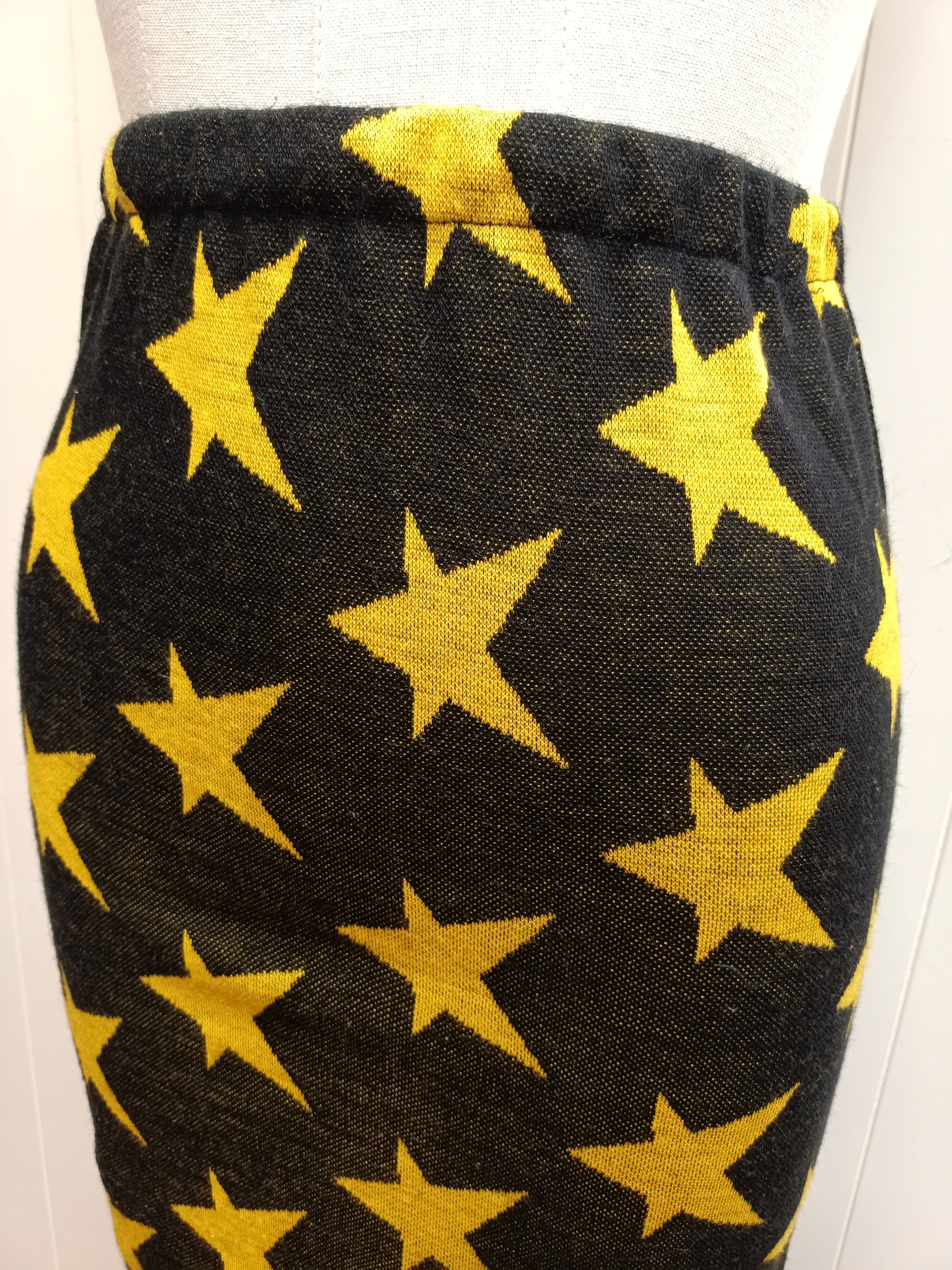 Vintage Star Knit Skirt
