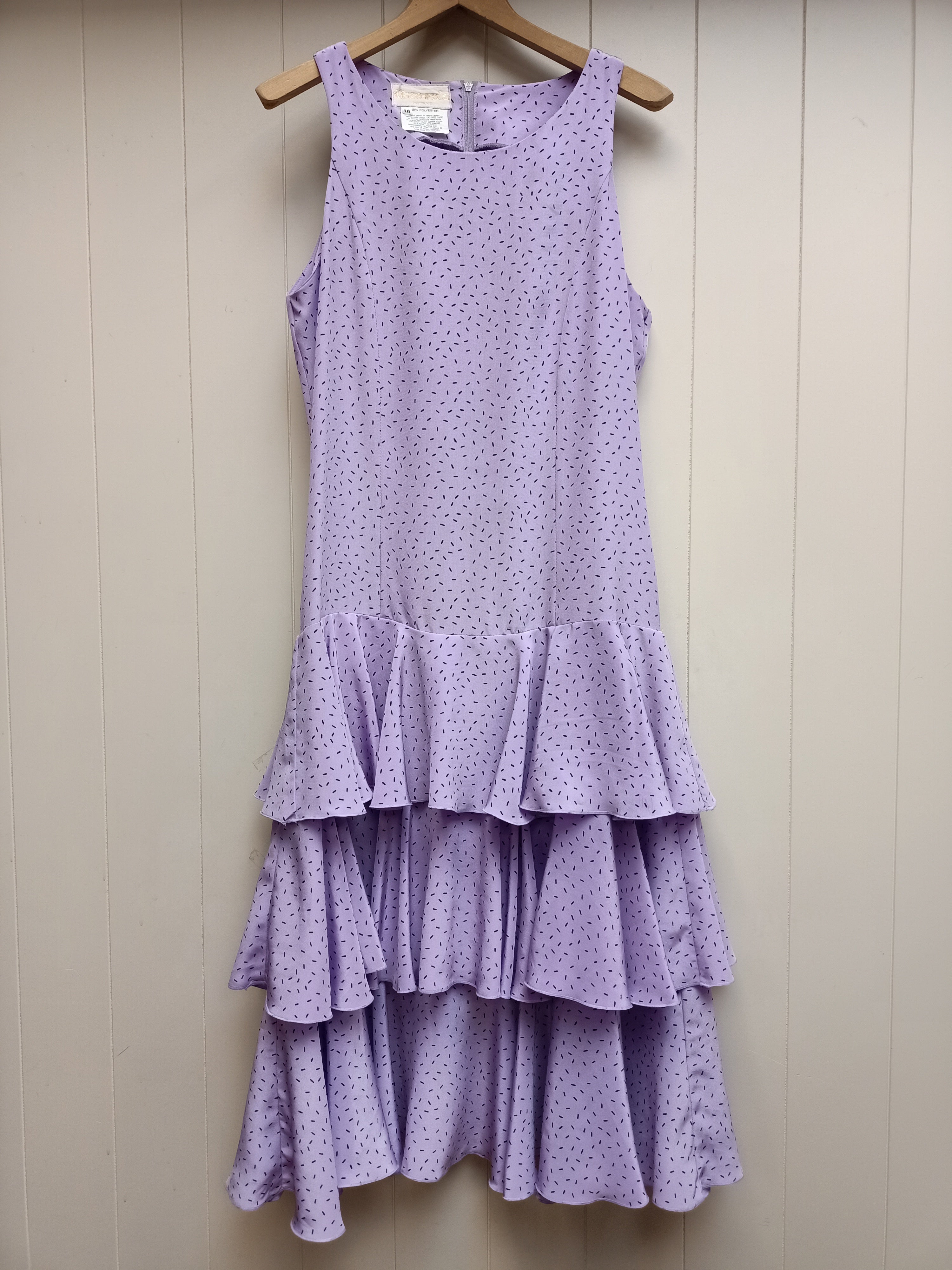 Vintage Queen's Purple Ruffle Dress