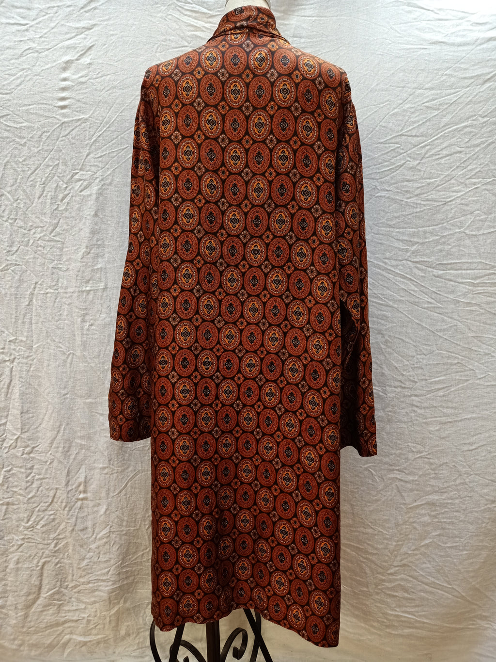 Vintage Klipper Medallion Robe