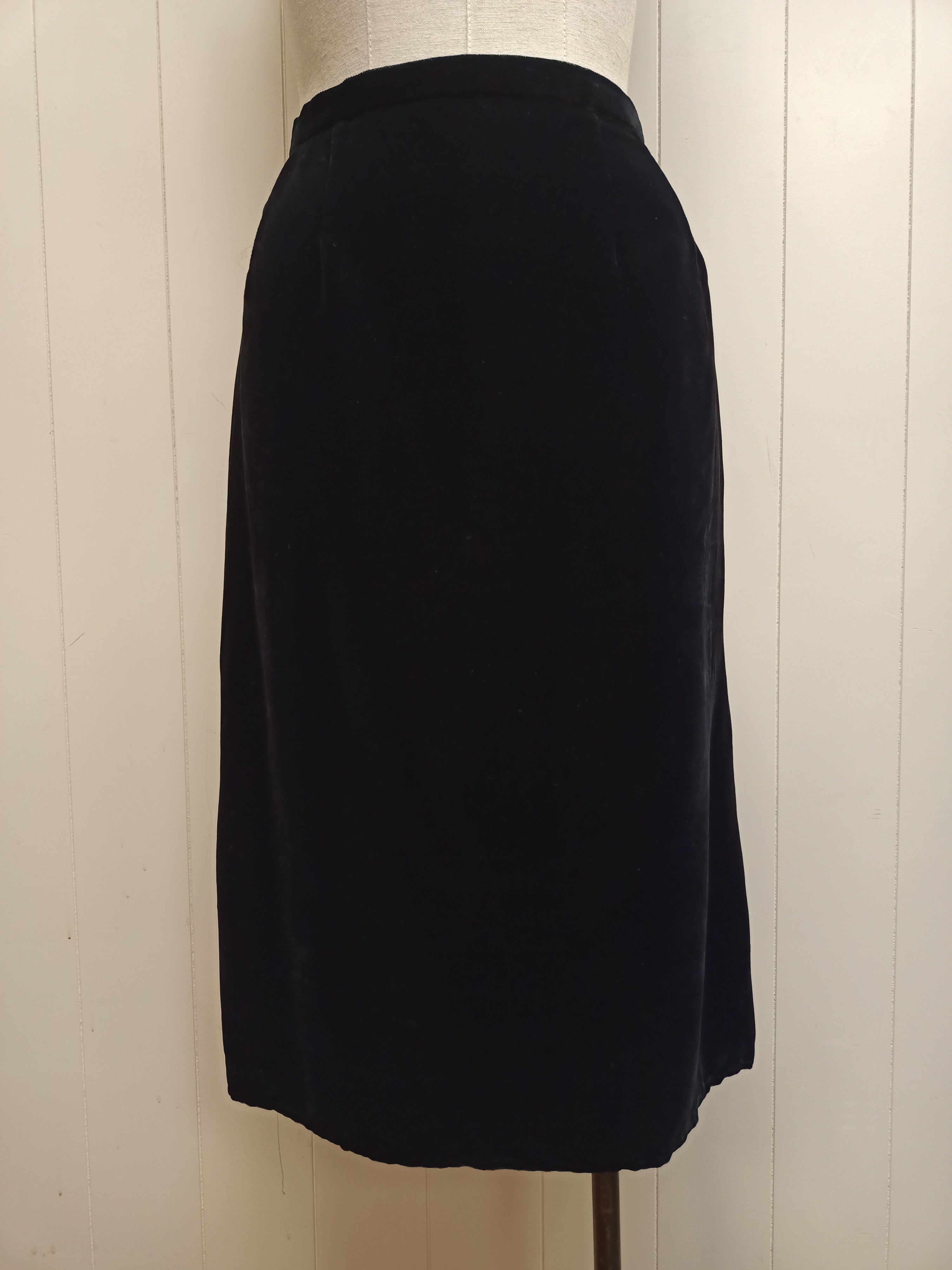 Vintage Black Velvet Pencil Skirt