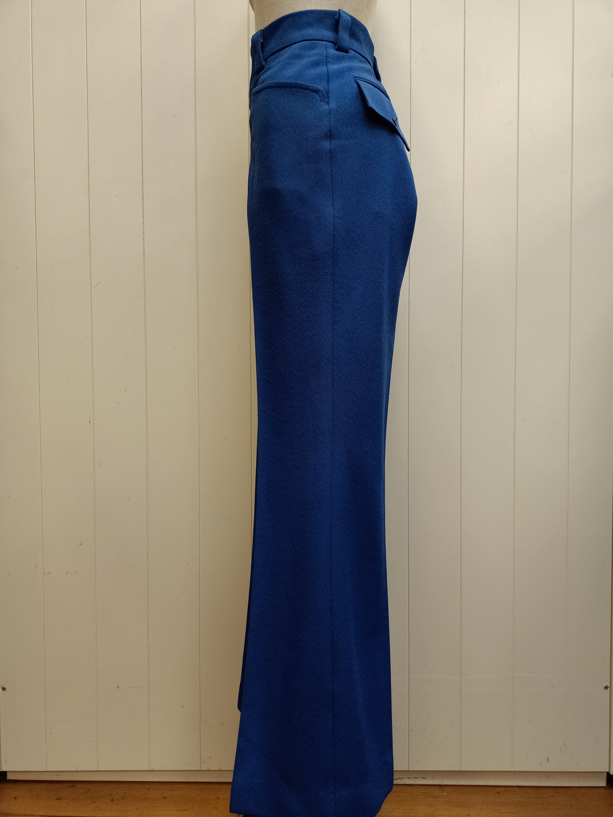 Vintage Mens Be a Jason Man Blue Suit
