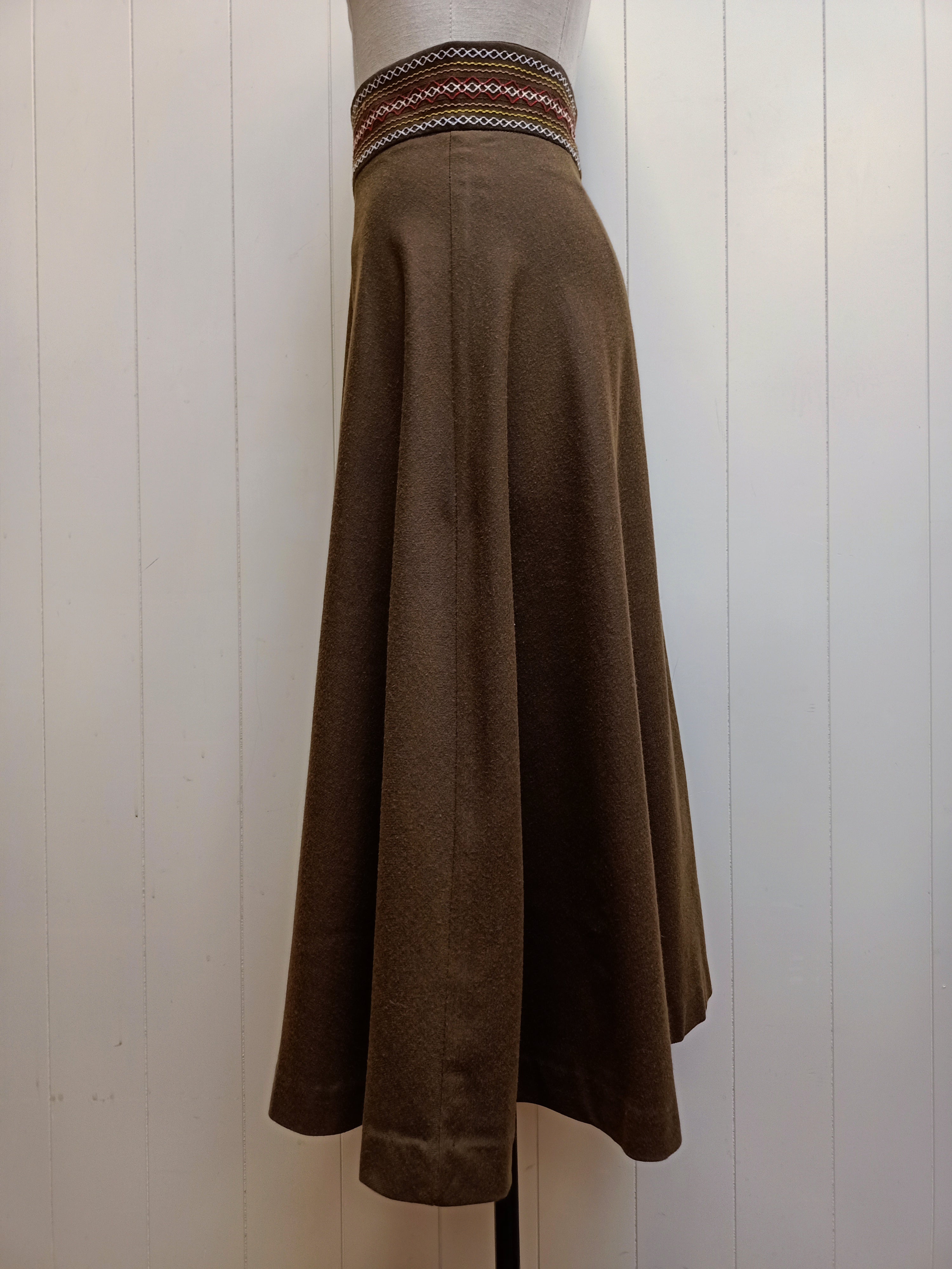 Vintage Fidgits Smocked Brown Skirt