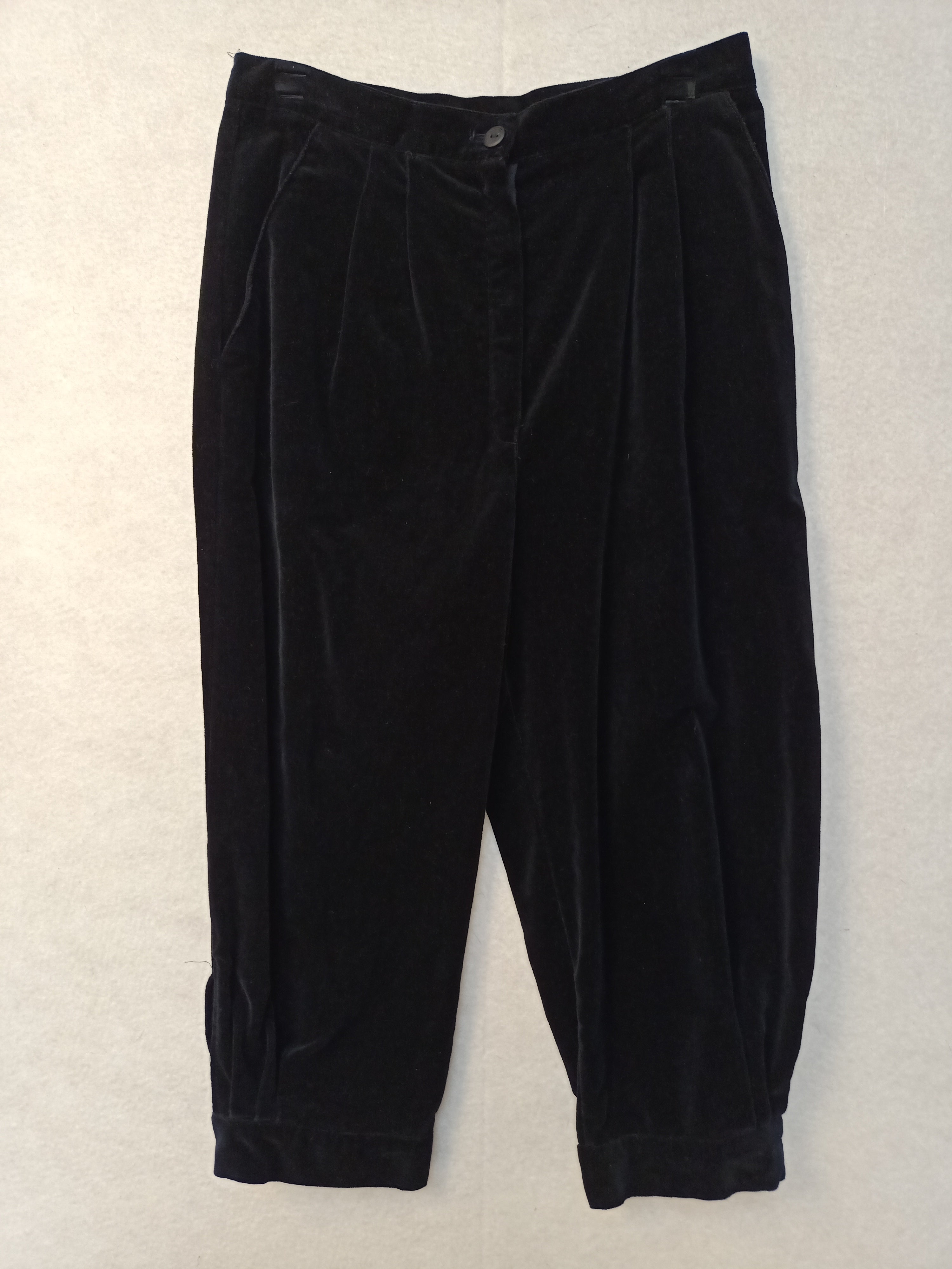 Vintage Velvet Capri Pants