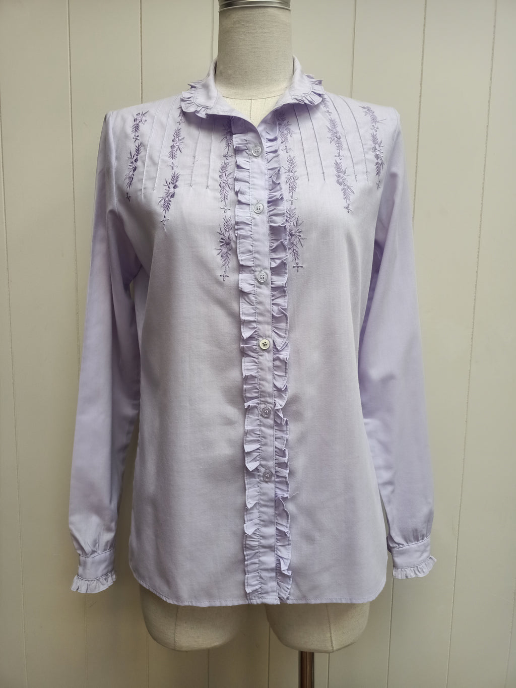 Vintage Scenario Embroidered Shirt