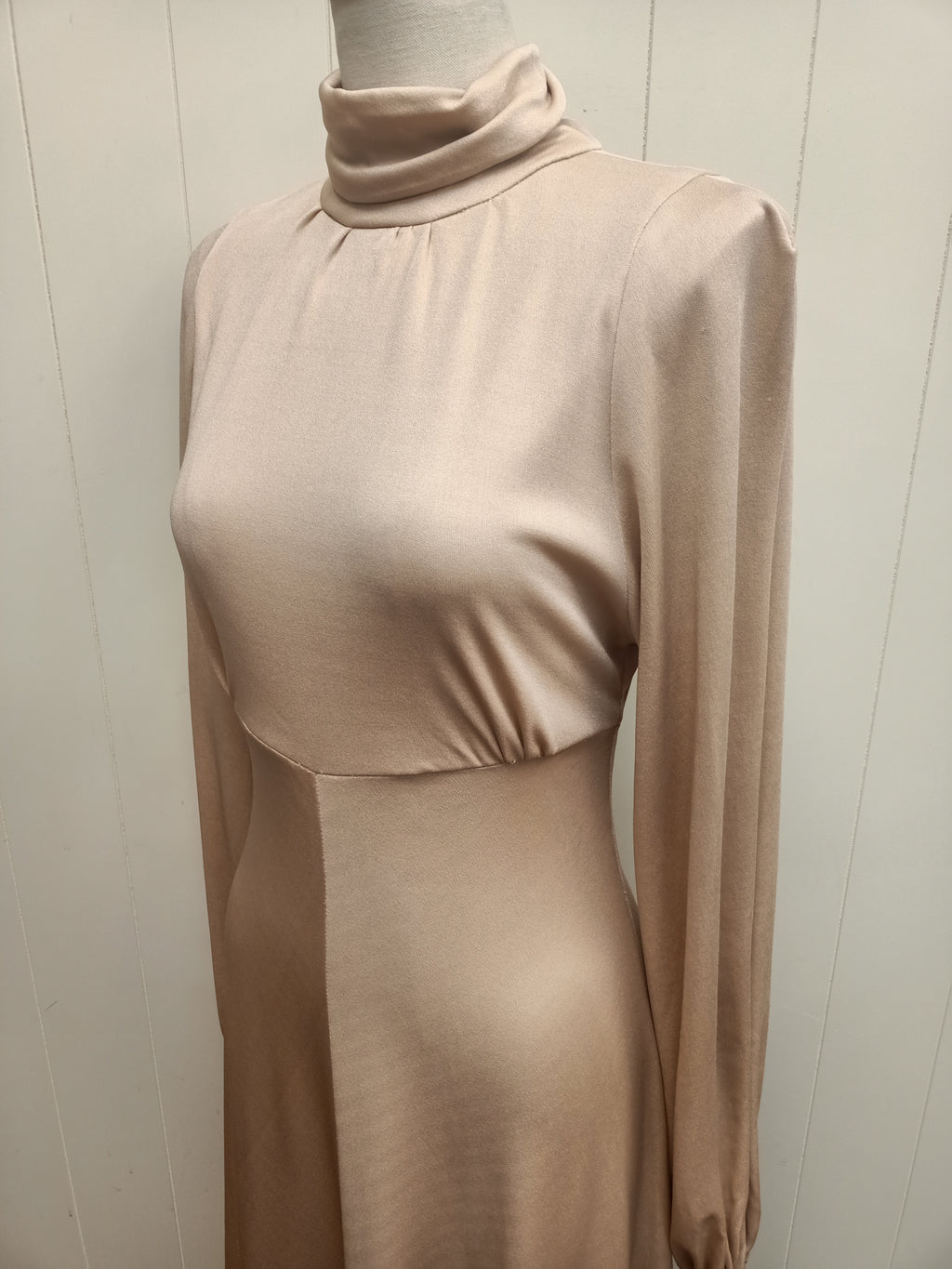 Vintage Thimble Beige Maxi Dress
