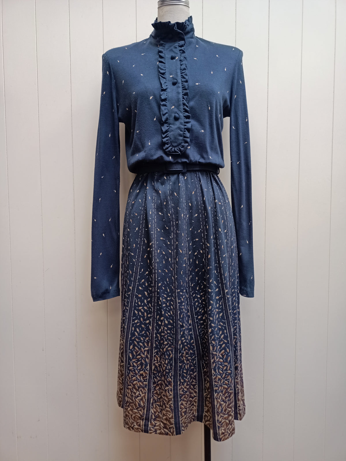 Vintage L'Officiel Leaf Navy Dress