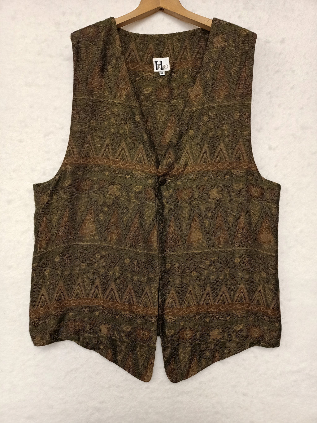 Vintage Hero Jacquard Vest