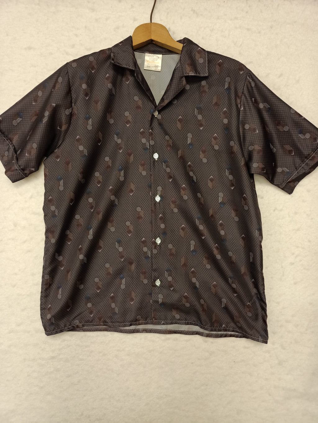 Vintage Wyndham Geometric Shirt