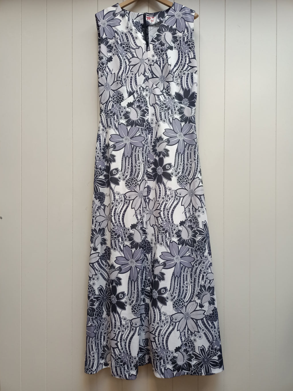 Vintage Monochrome Floral Maxi Dress