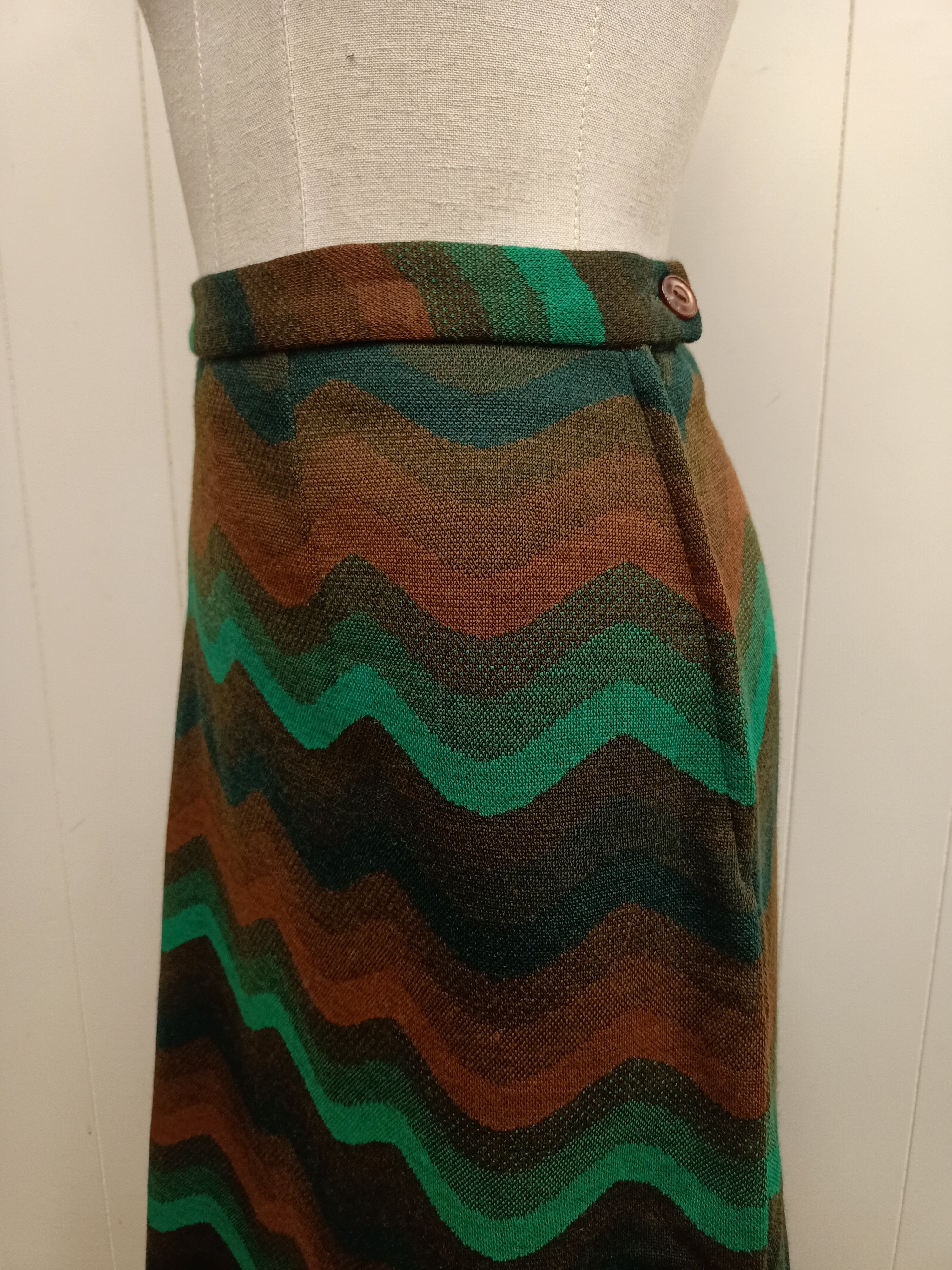 Vintage Green & Brown Wave Skirt