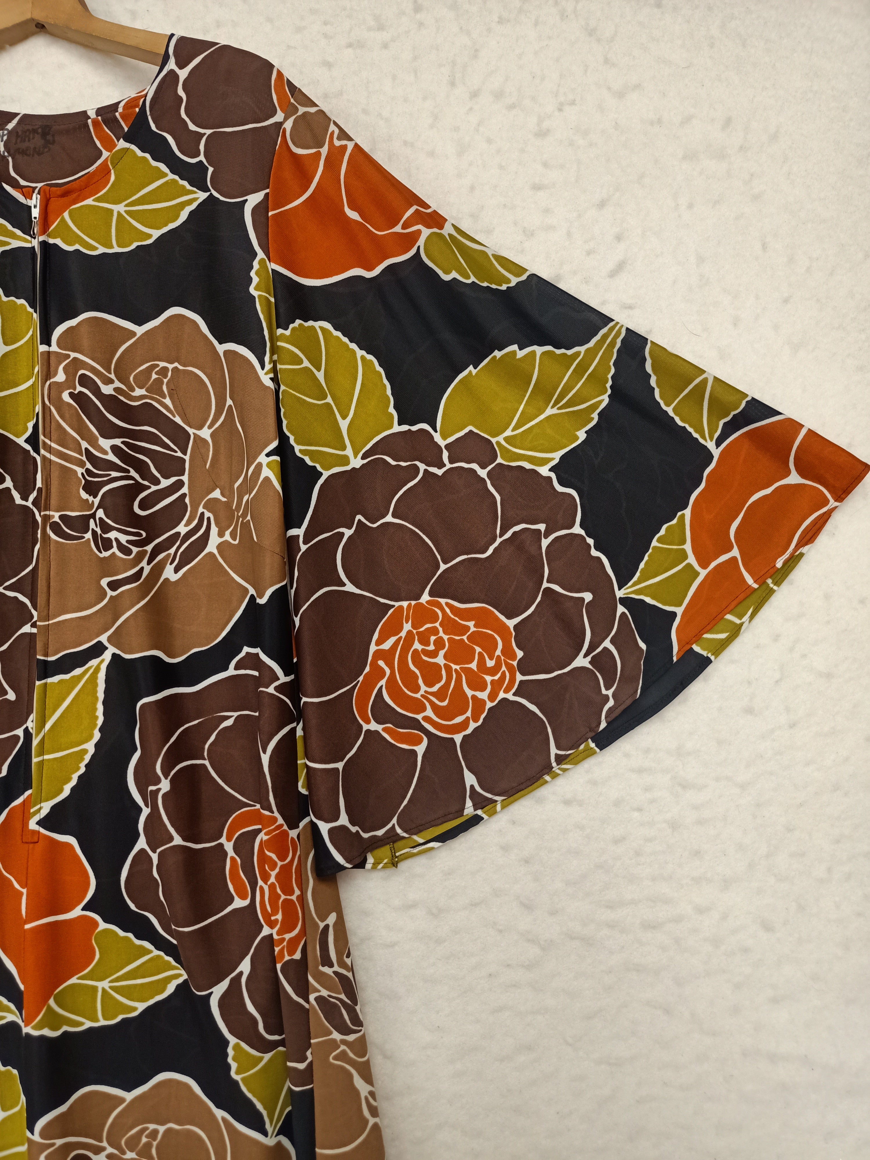 Vintage Floral Flared Sleeves Dress