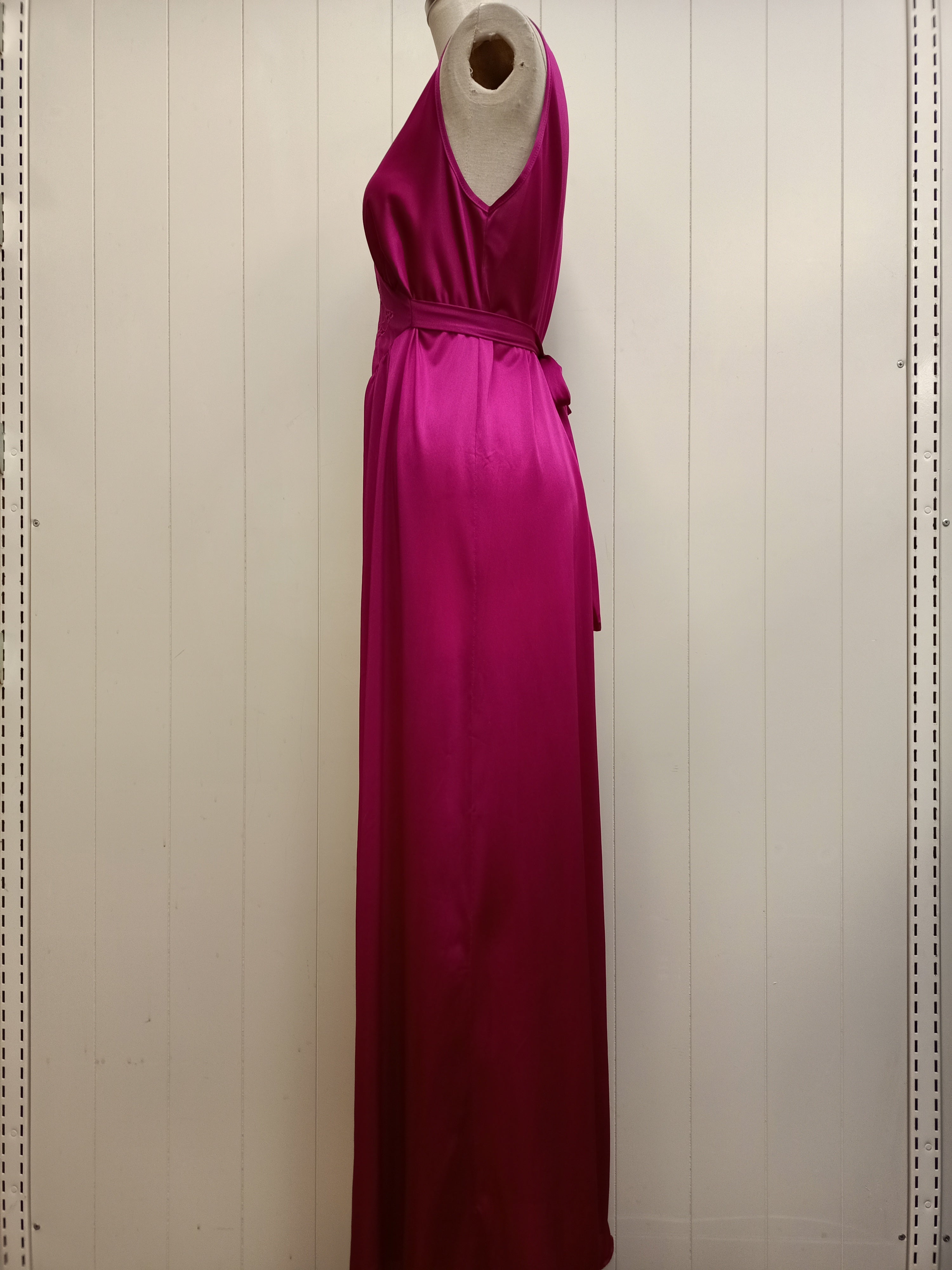 Vintage Intrigue Fuchsia Nightie