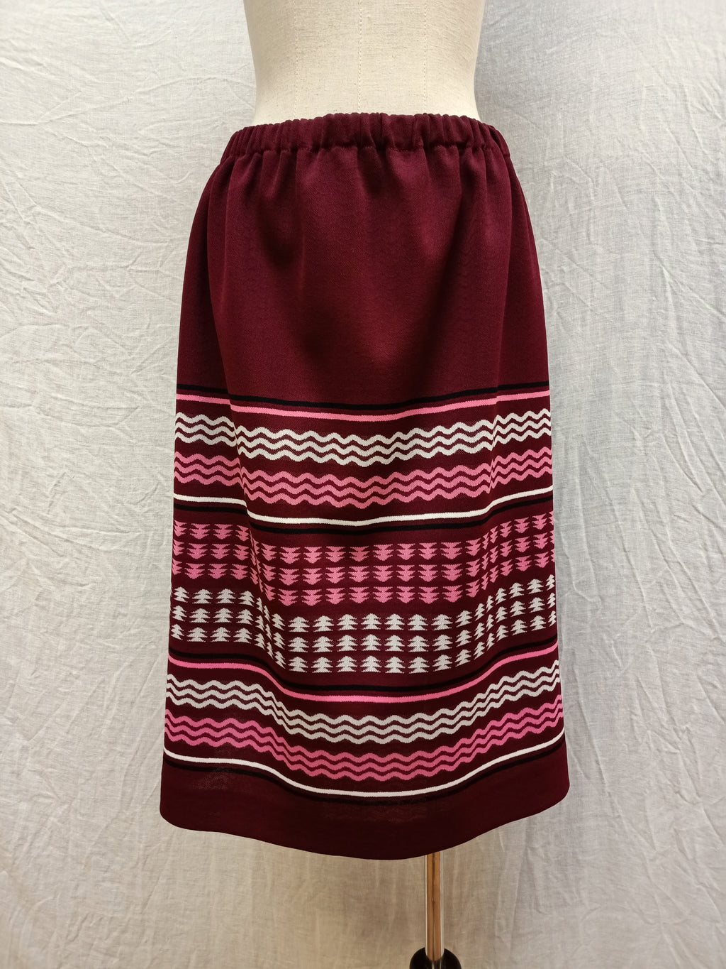 Vintage Striped Border Print Skirt