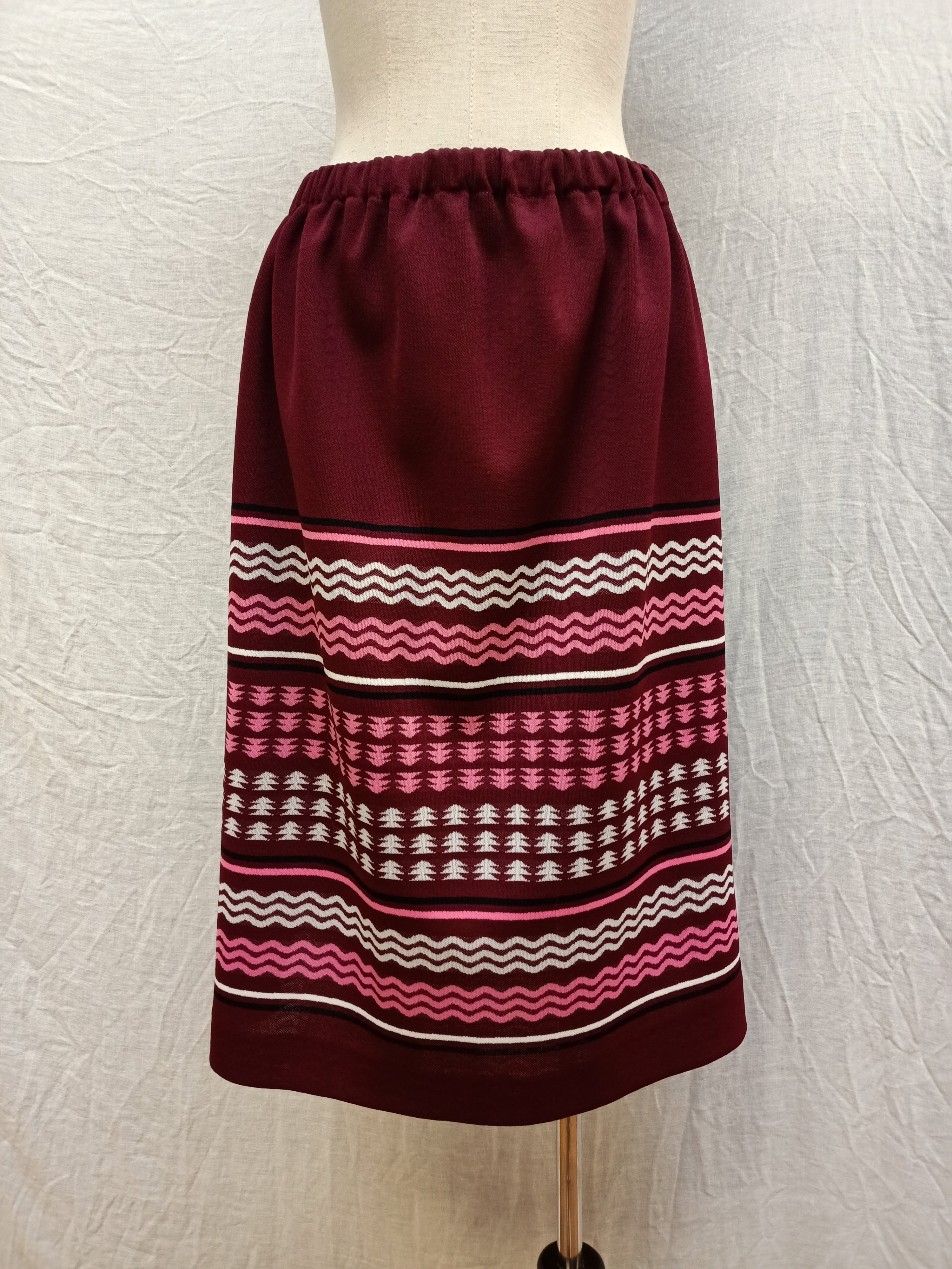 Vintage Striped Border Print Skirt