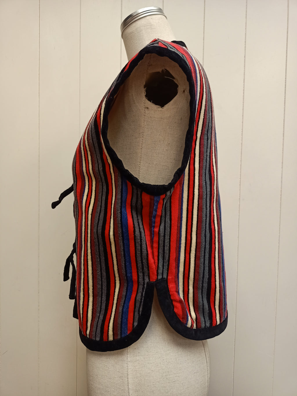 Vintage Fashion 4U Striped Vest