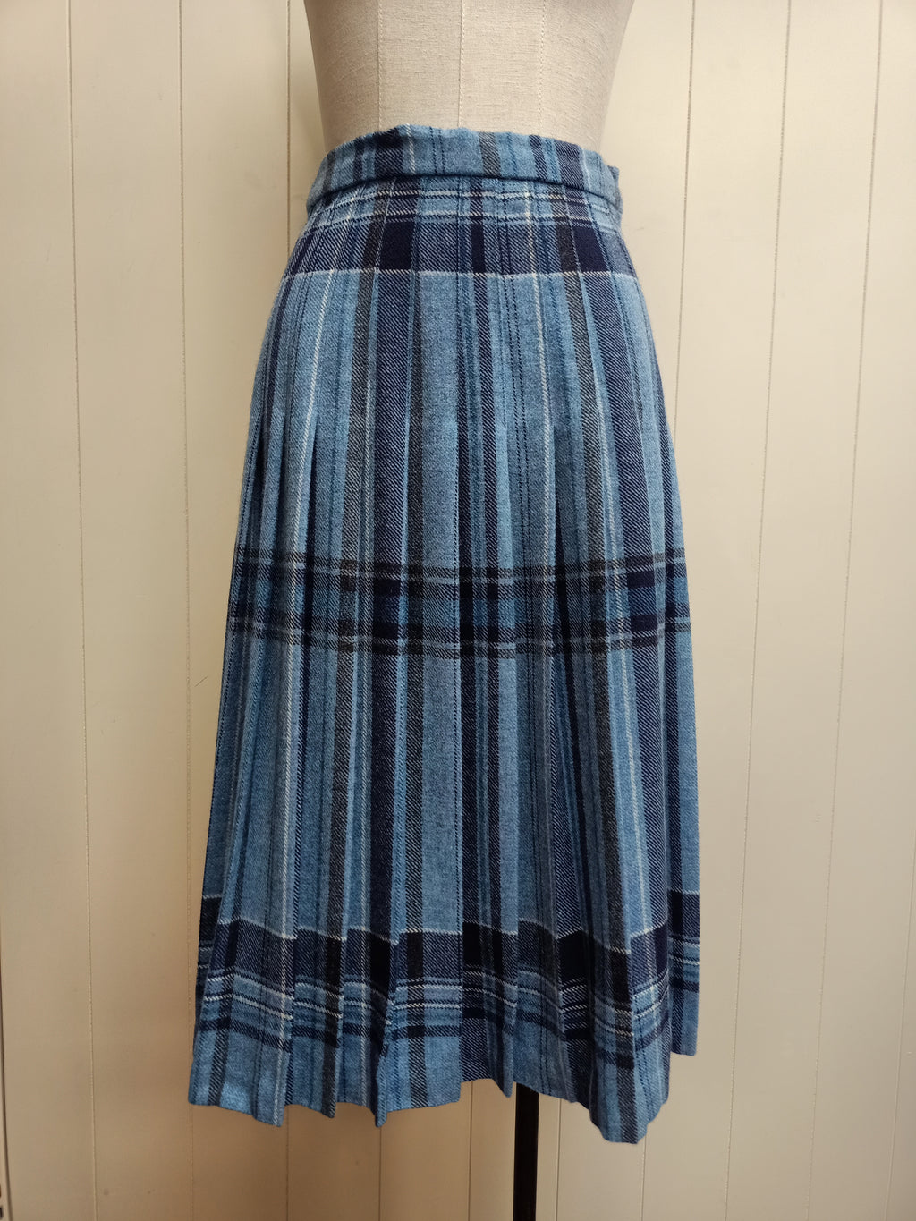 Vintage Dunedin Blue Plaid Skirt