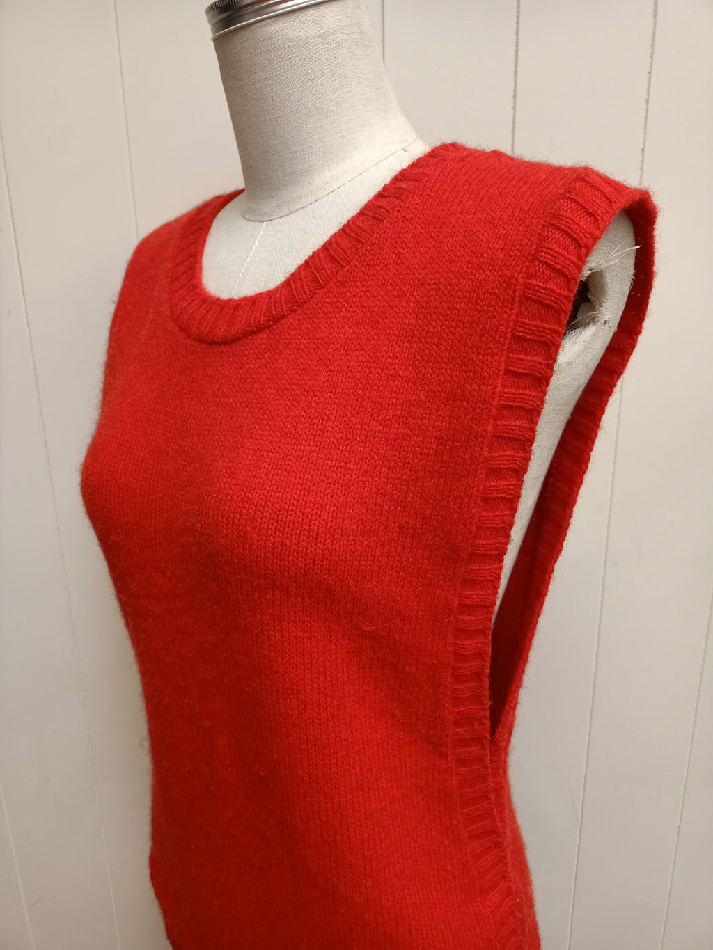 Vintage Chi Knit Vest