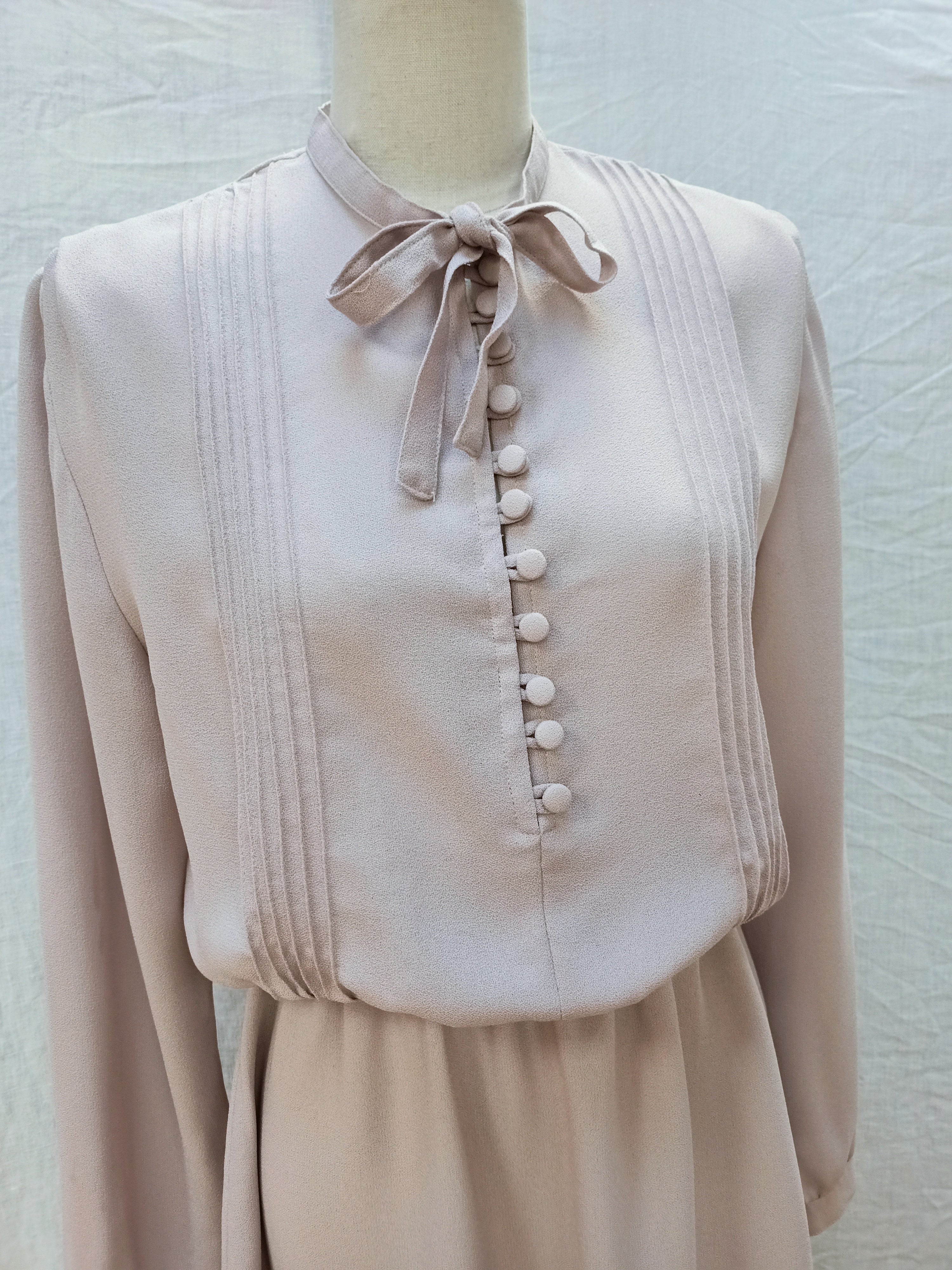 Vintage Grey Beige Dress