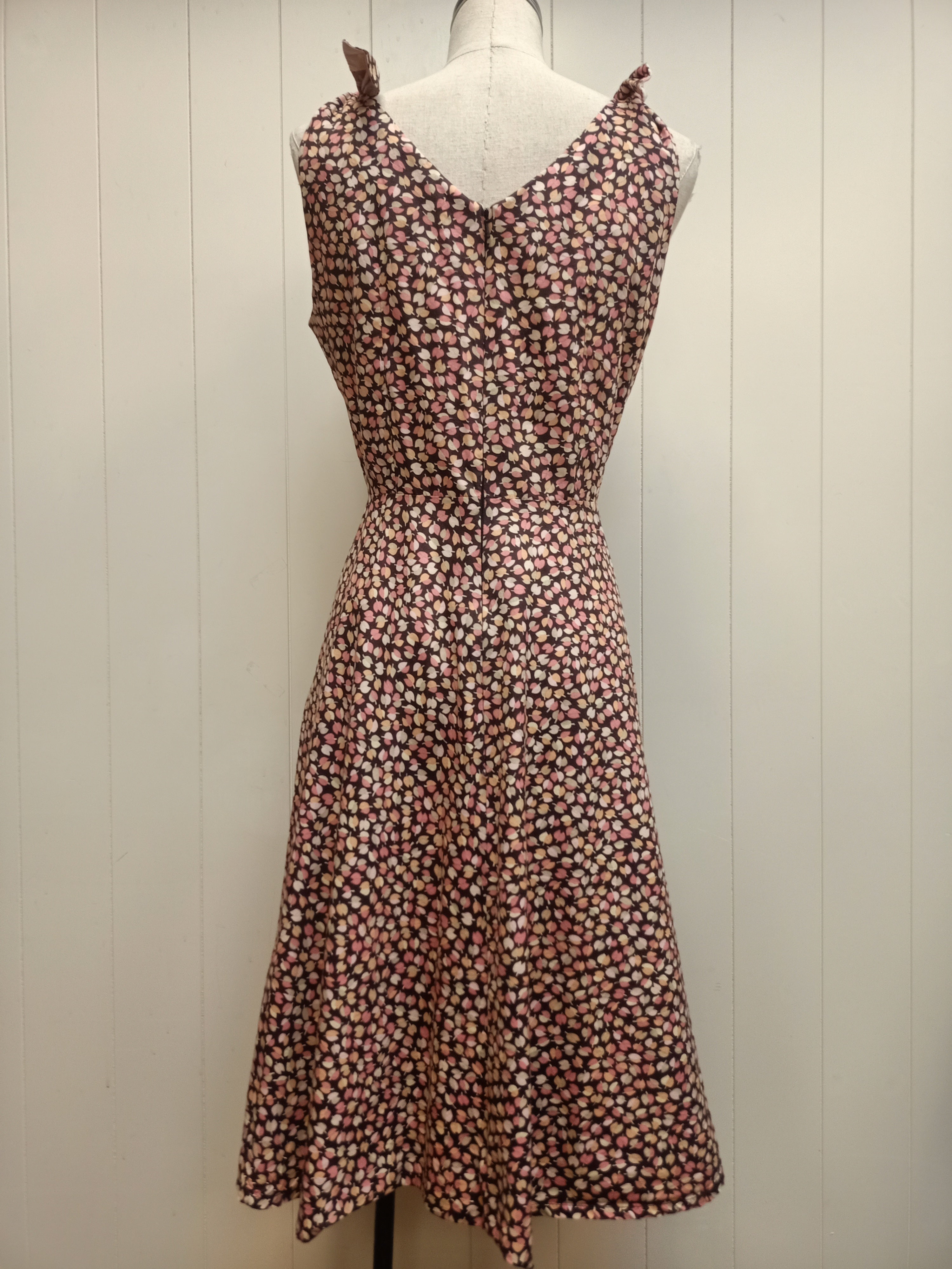 De Vol Clothing Tie Shoulder Dress