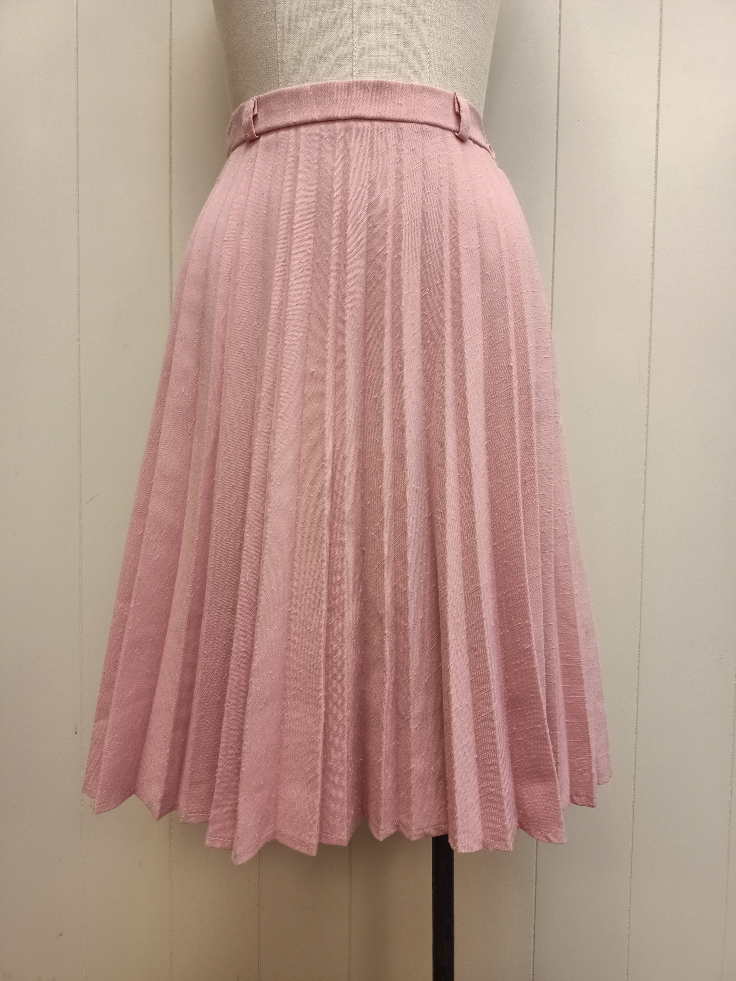 Vintage Pink Slub Pleat Skirt