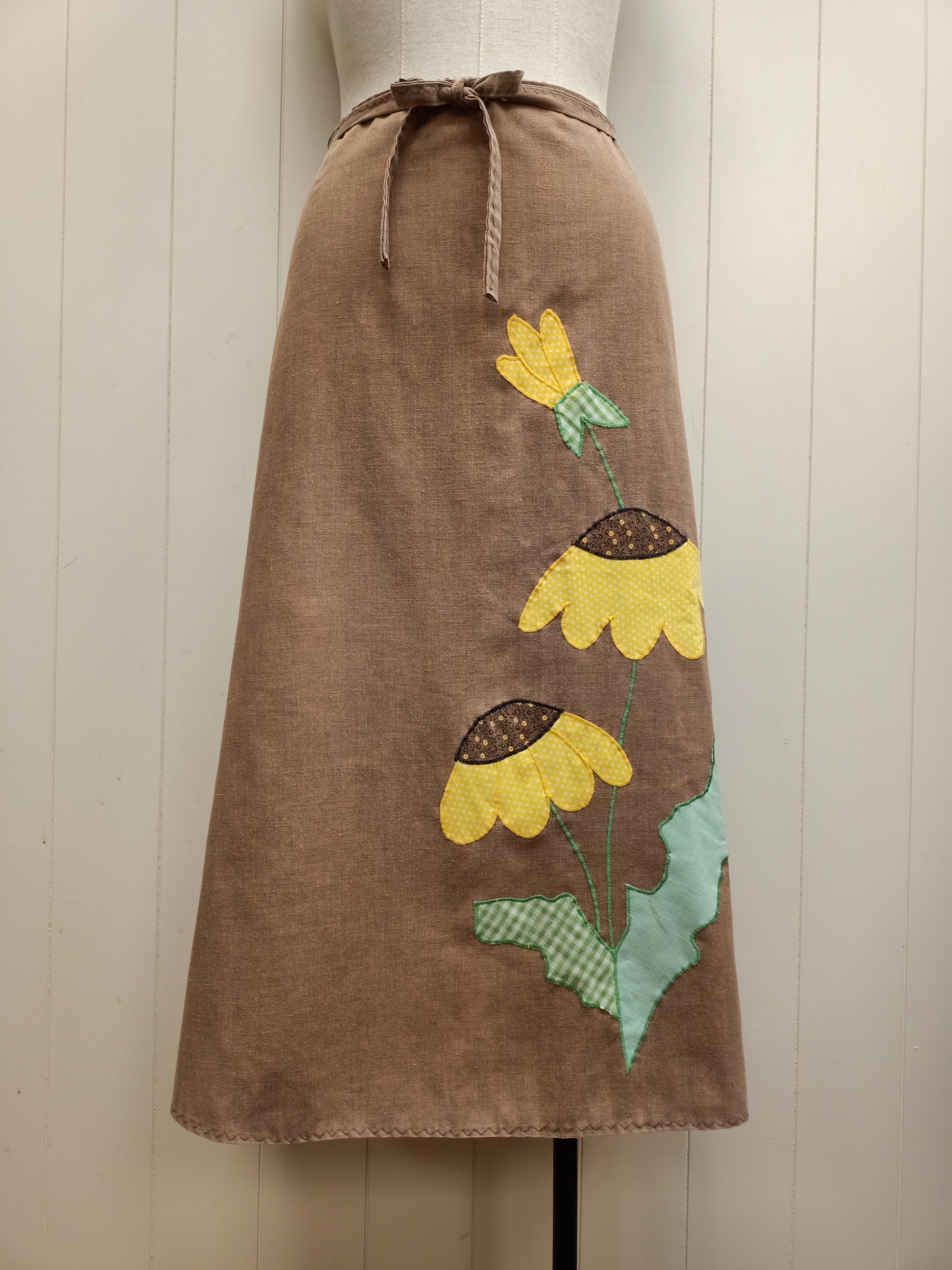 Vintage The Pond Flower Wrap Skirt
