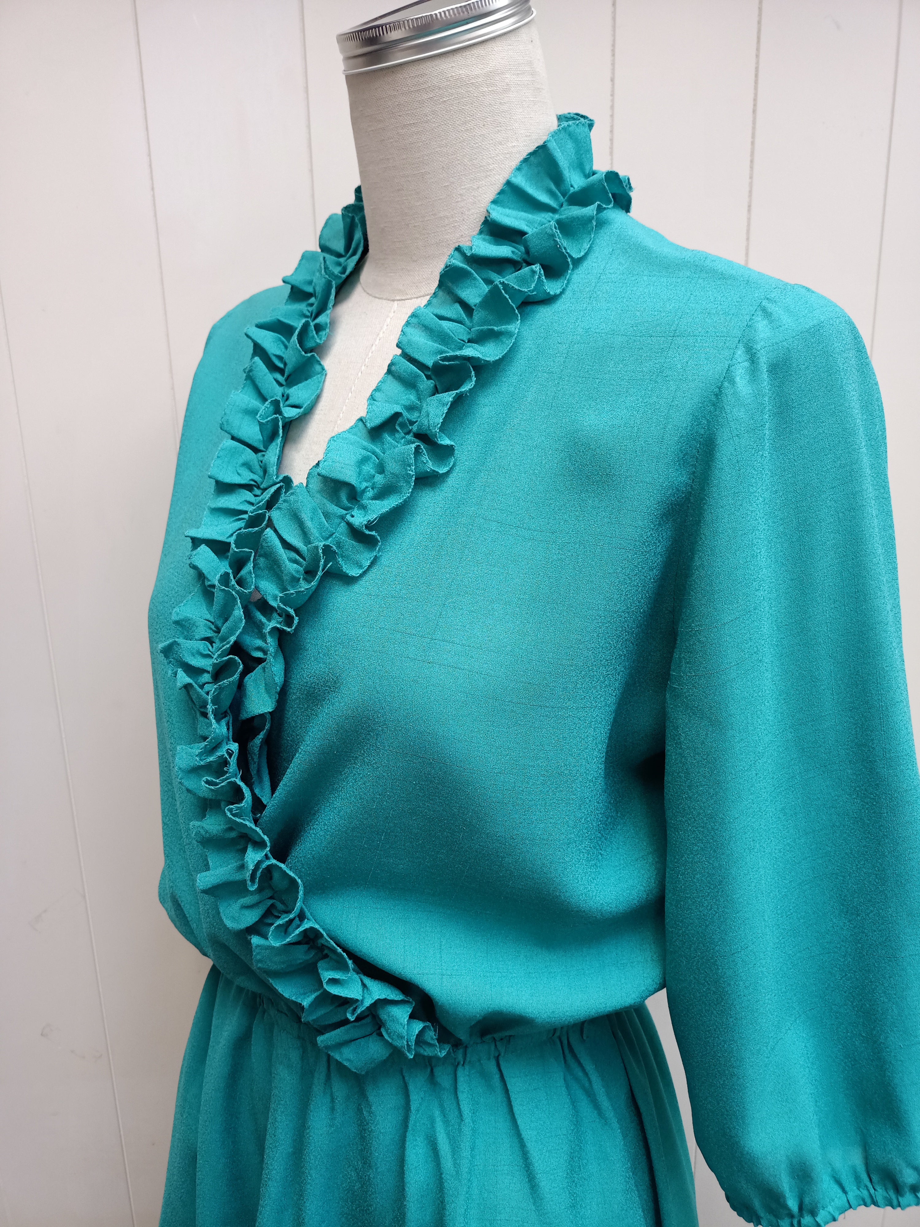 Vintage Ruffle Turquoise Dress