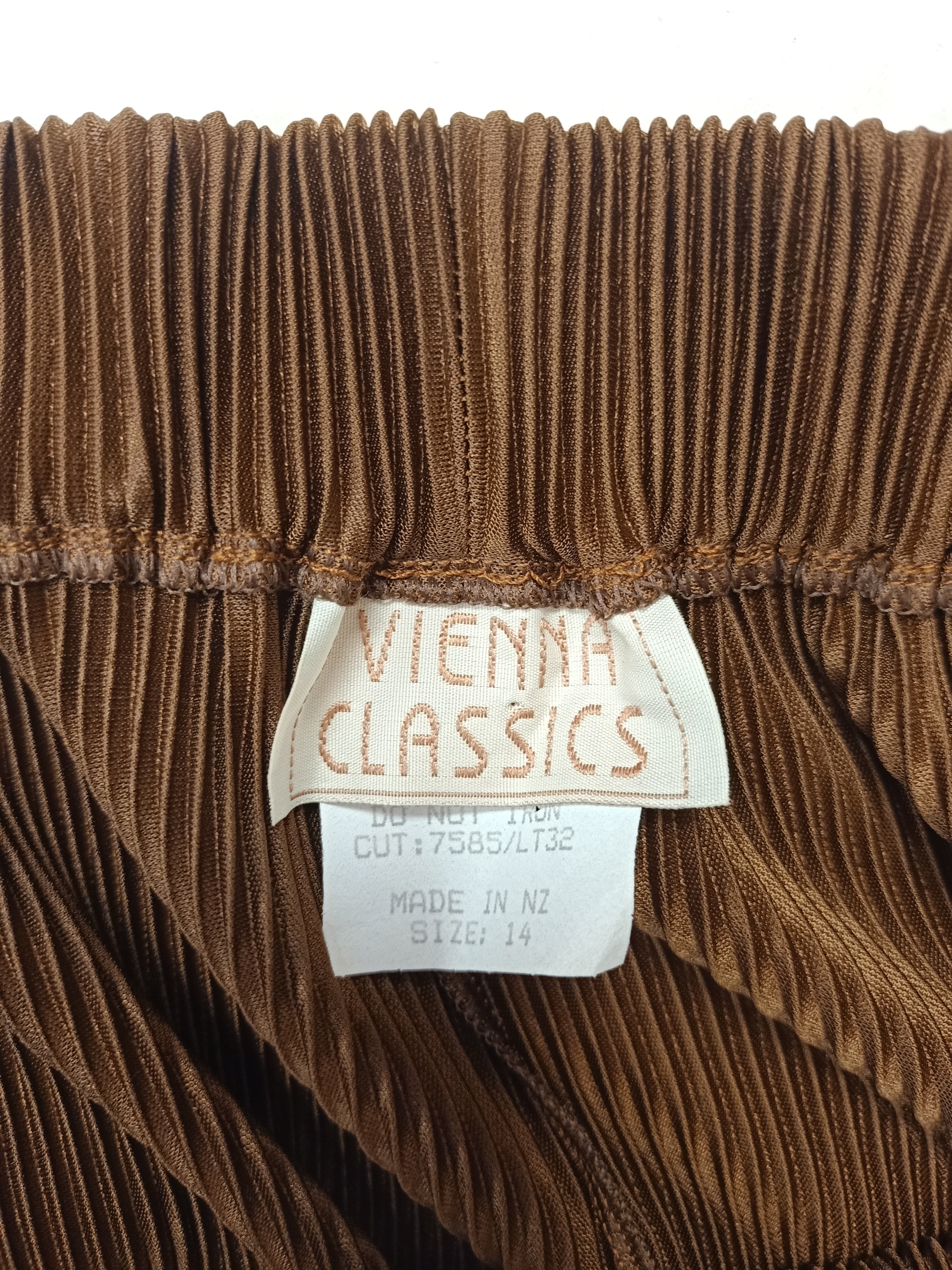 Vintage Vienna Classics Pleat Pants