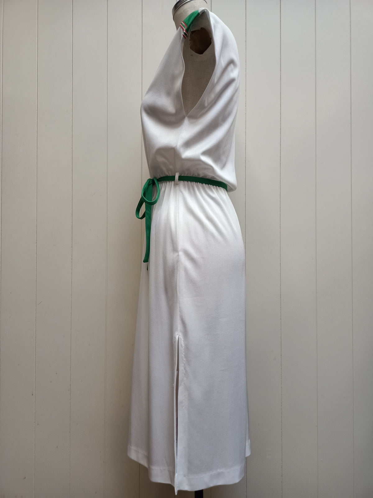 Vintage Cocktails Green Contrast Dress