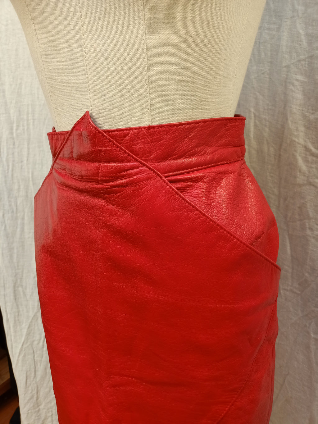 Red Retro Leather Skirt