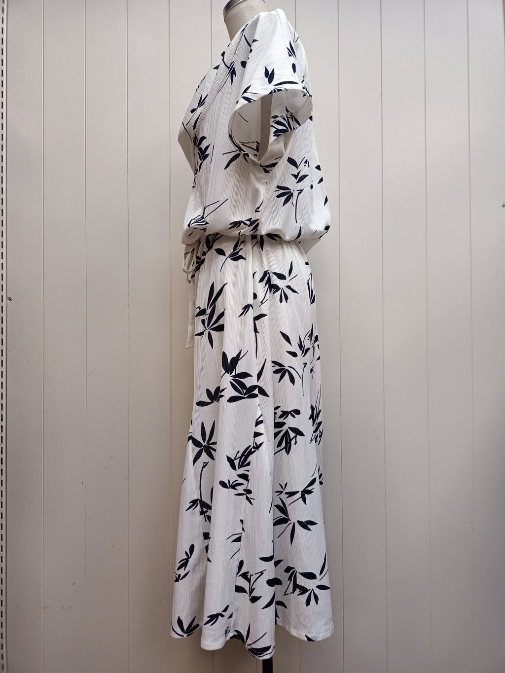 Vintage Cowl Neck Leaf Dress