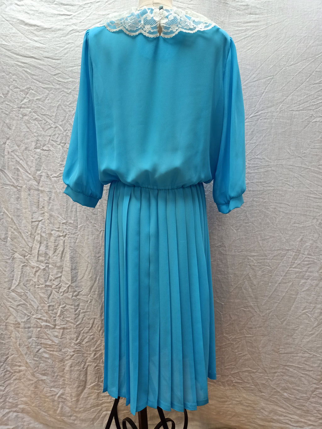 Vintage Turquoise & Lace Dress