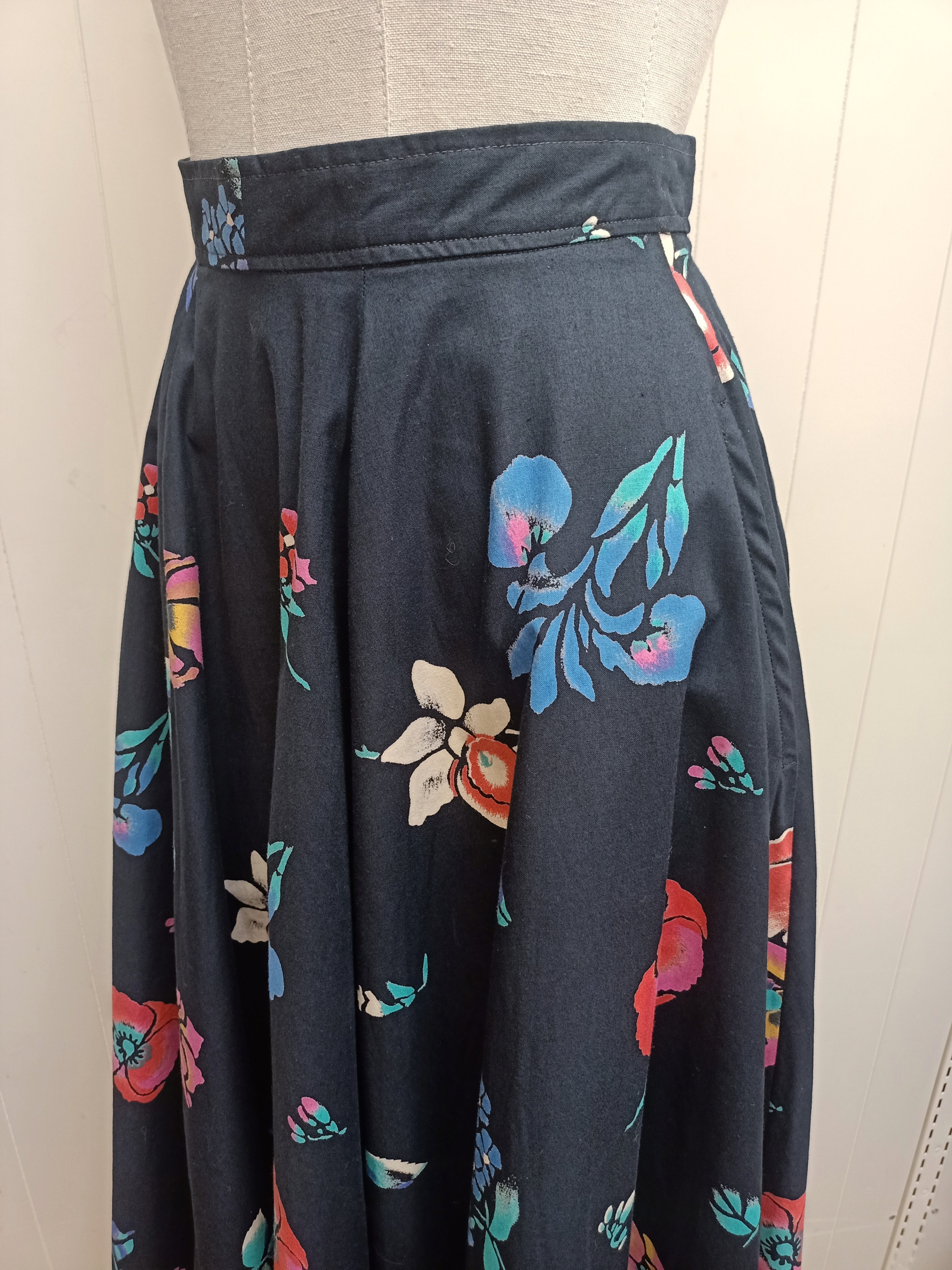 Vintage Floral Full Skirt