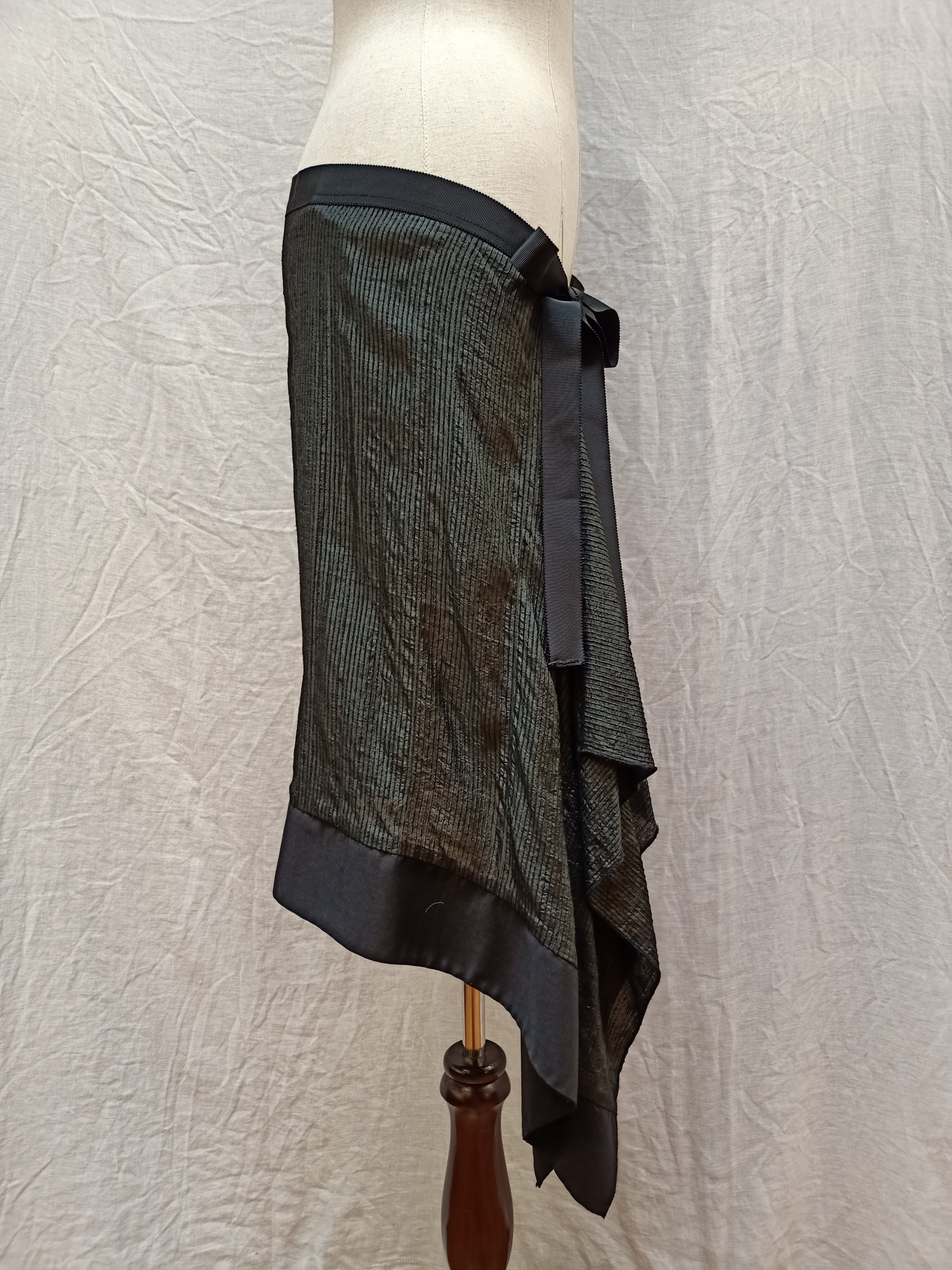 Obi Open Front Over-Skirt