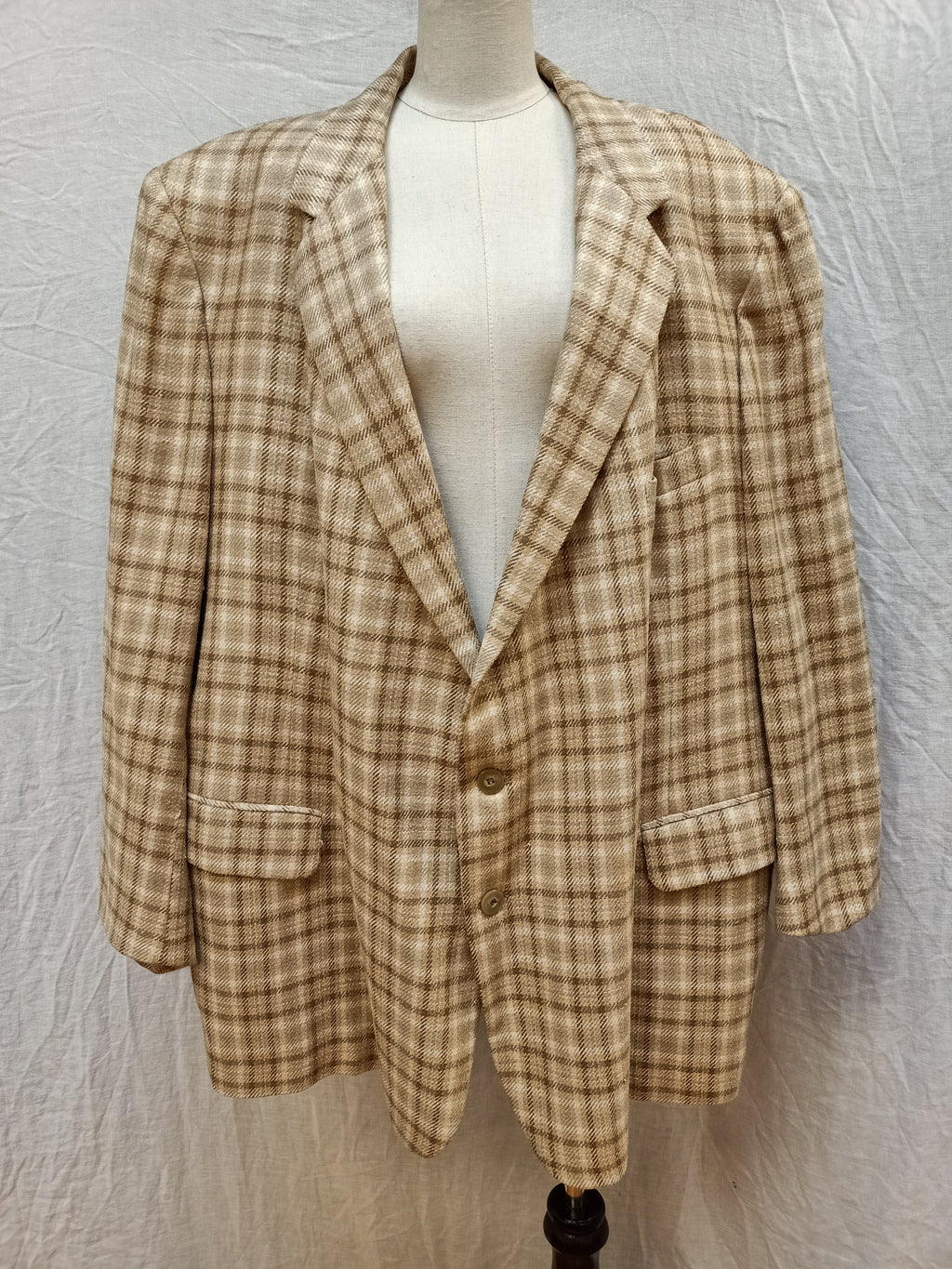 Retro Checkered Blazer