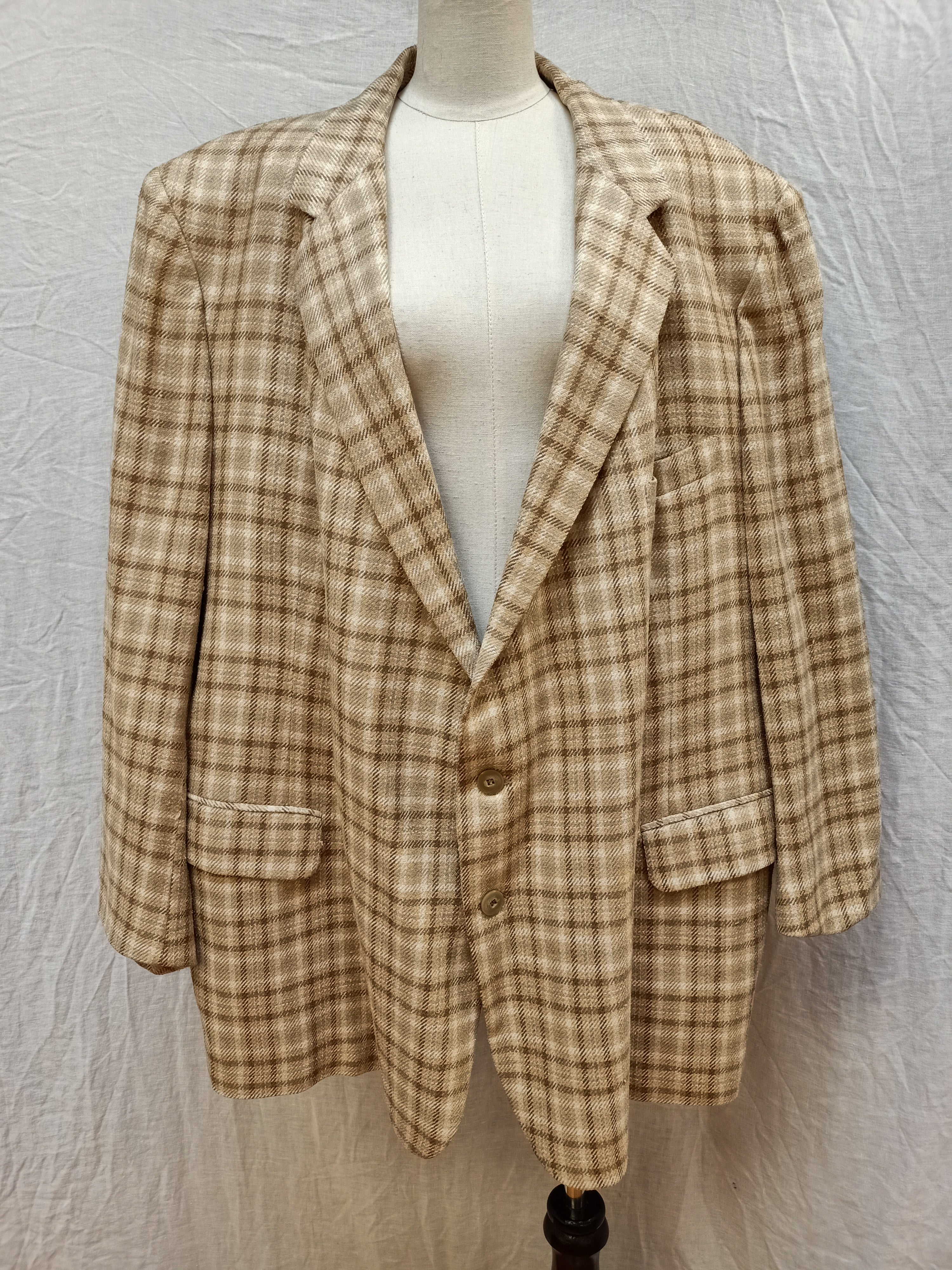 Retro Checkered Blazer