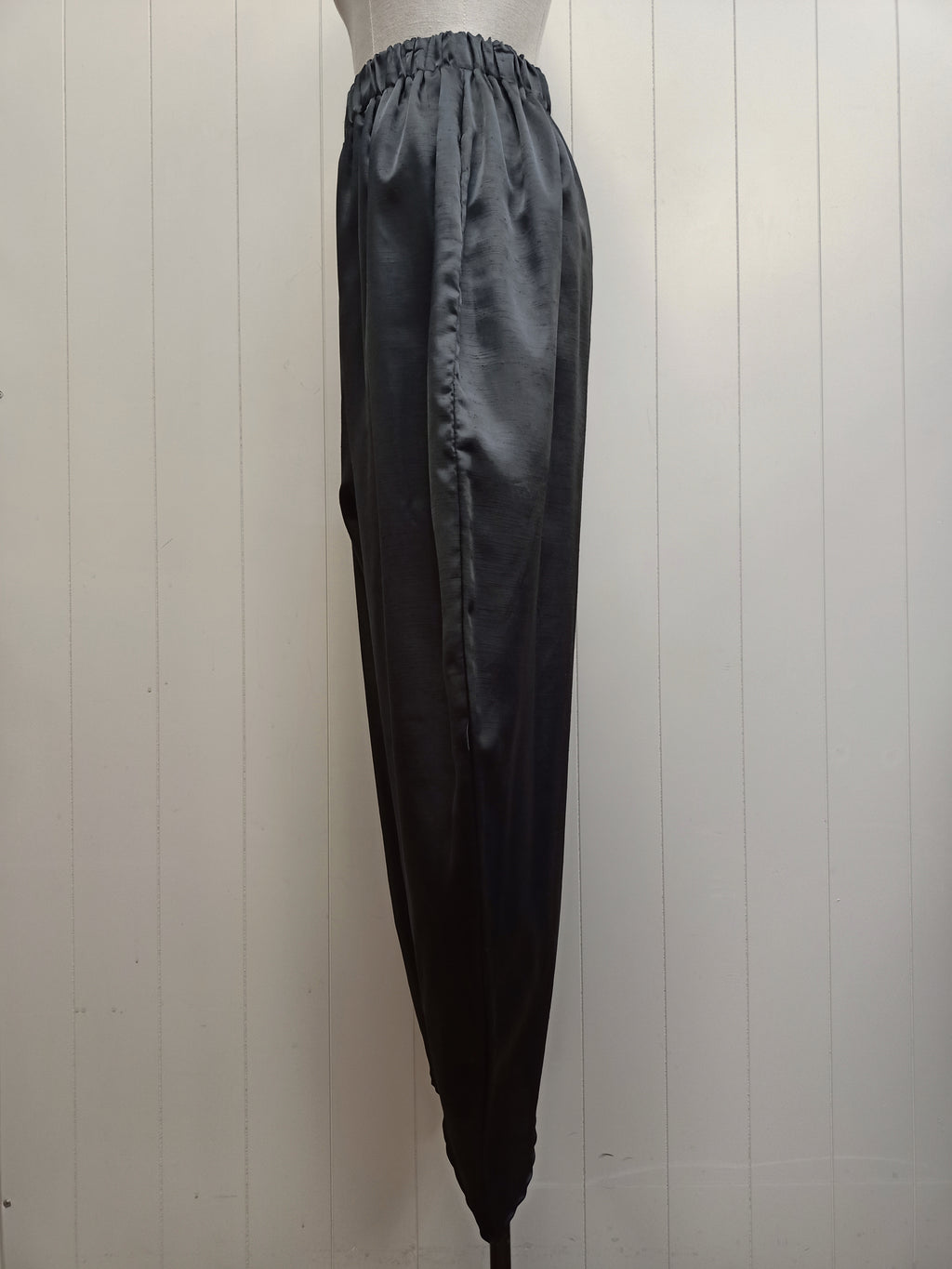 Vintage Slub Satin Hammer Pants