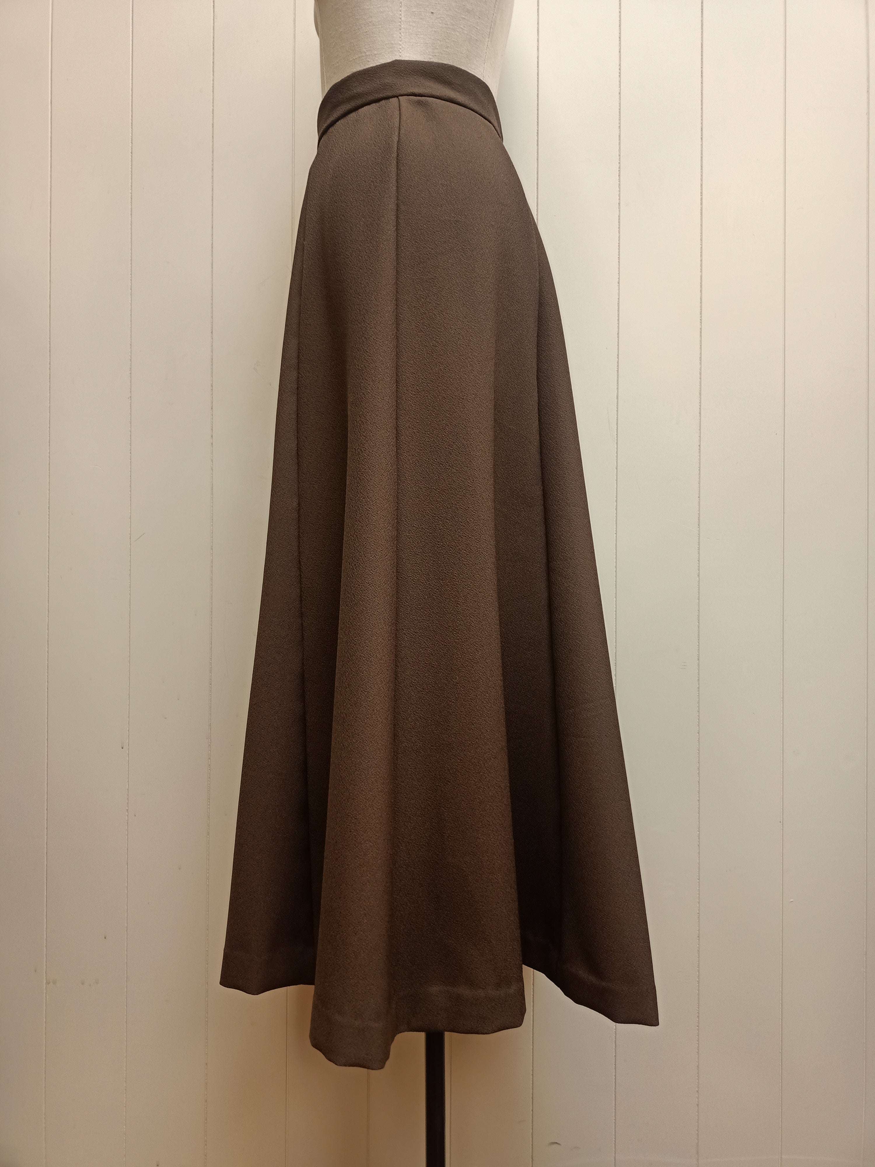 Vintage Lady California Skirt