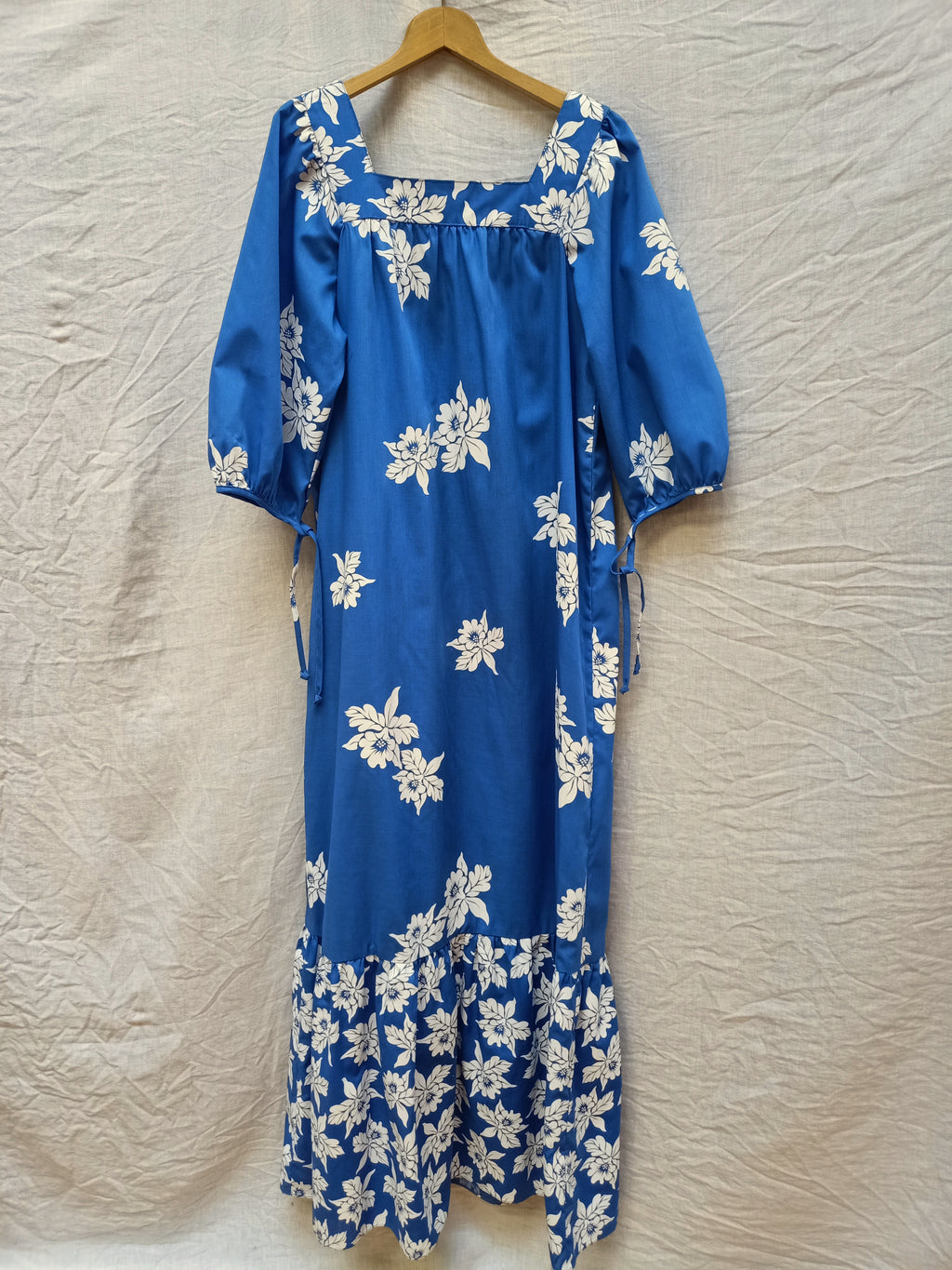 Vintage Hawaiian Dress