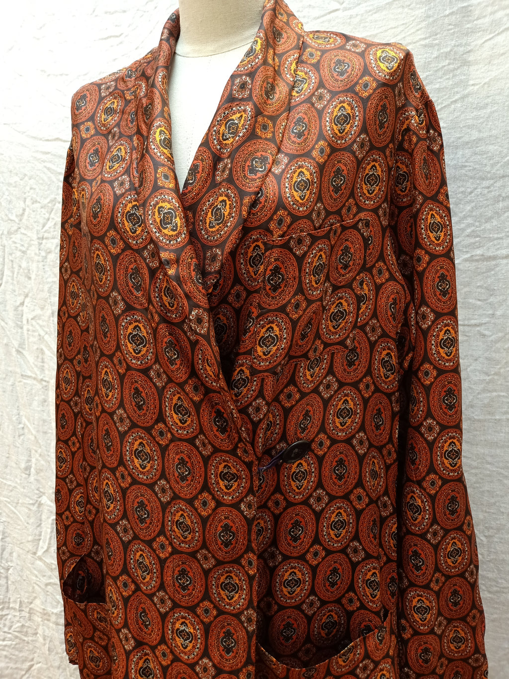 Vintage Klipper Medallion Robe