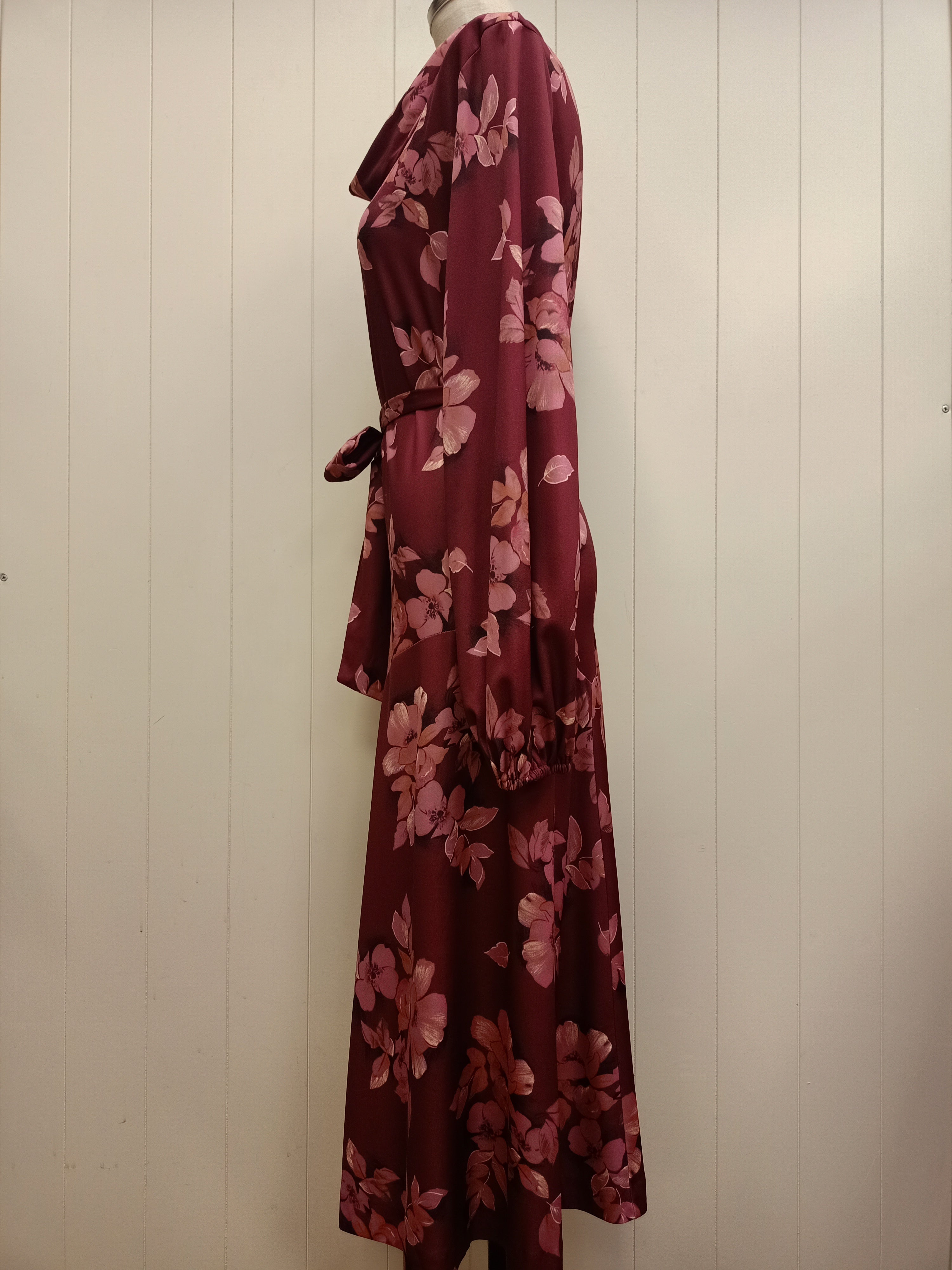 Vintage Perfectly Twee Floral Dress