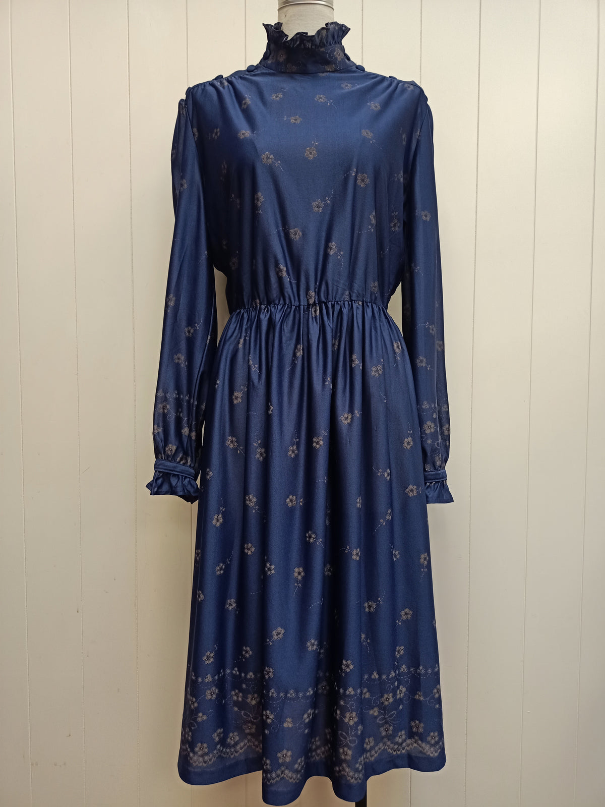 Vintage Bonds The Knitmaker Navy Floral Dress