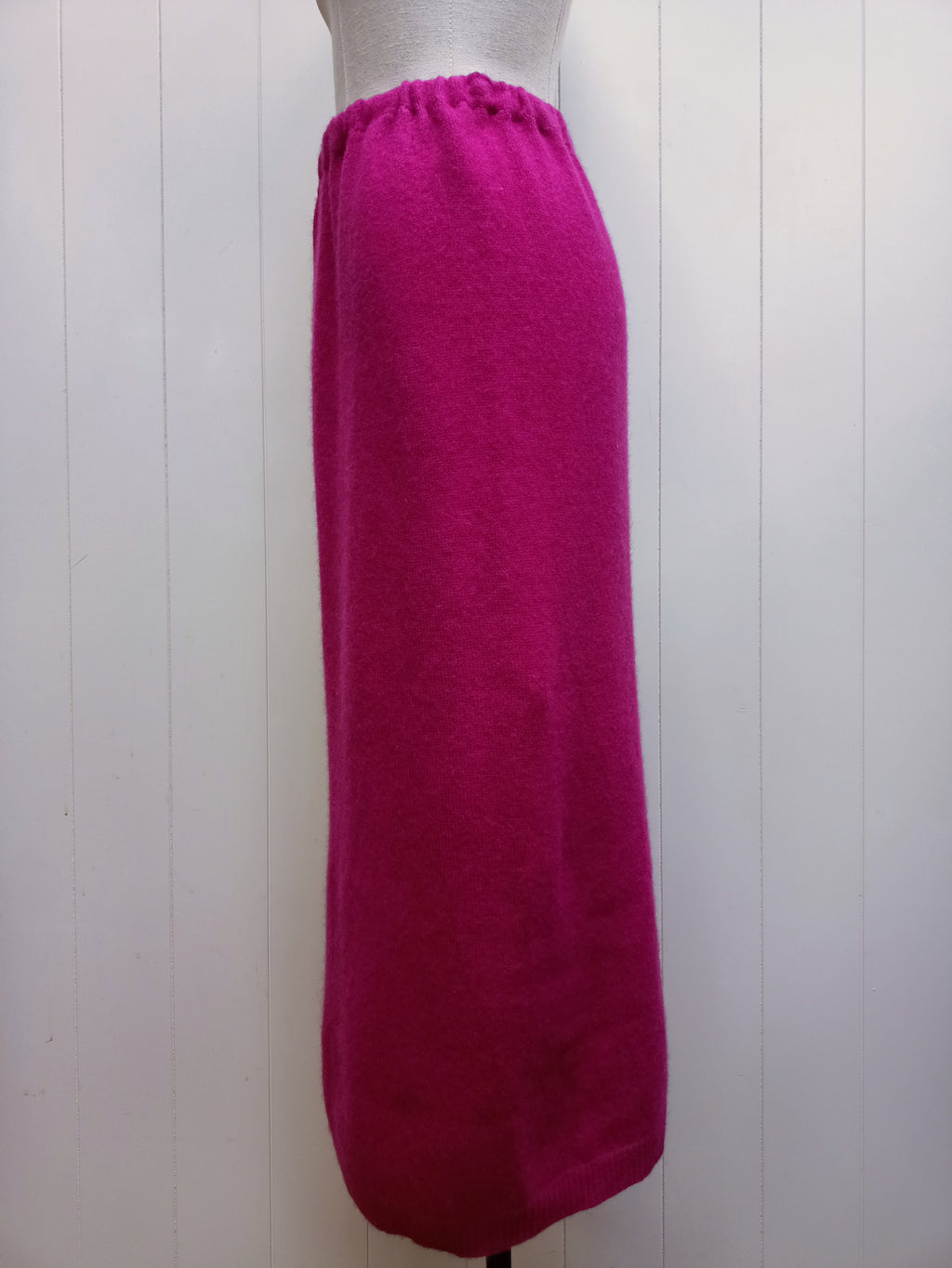 Vintage Fuchsia Knit Skirt