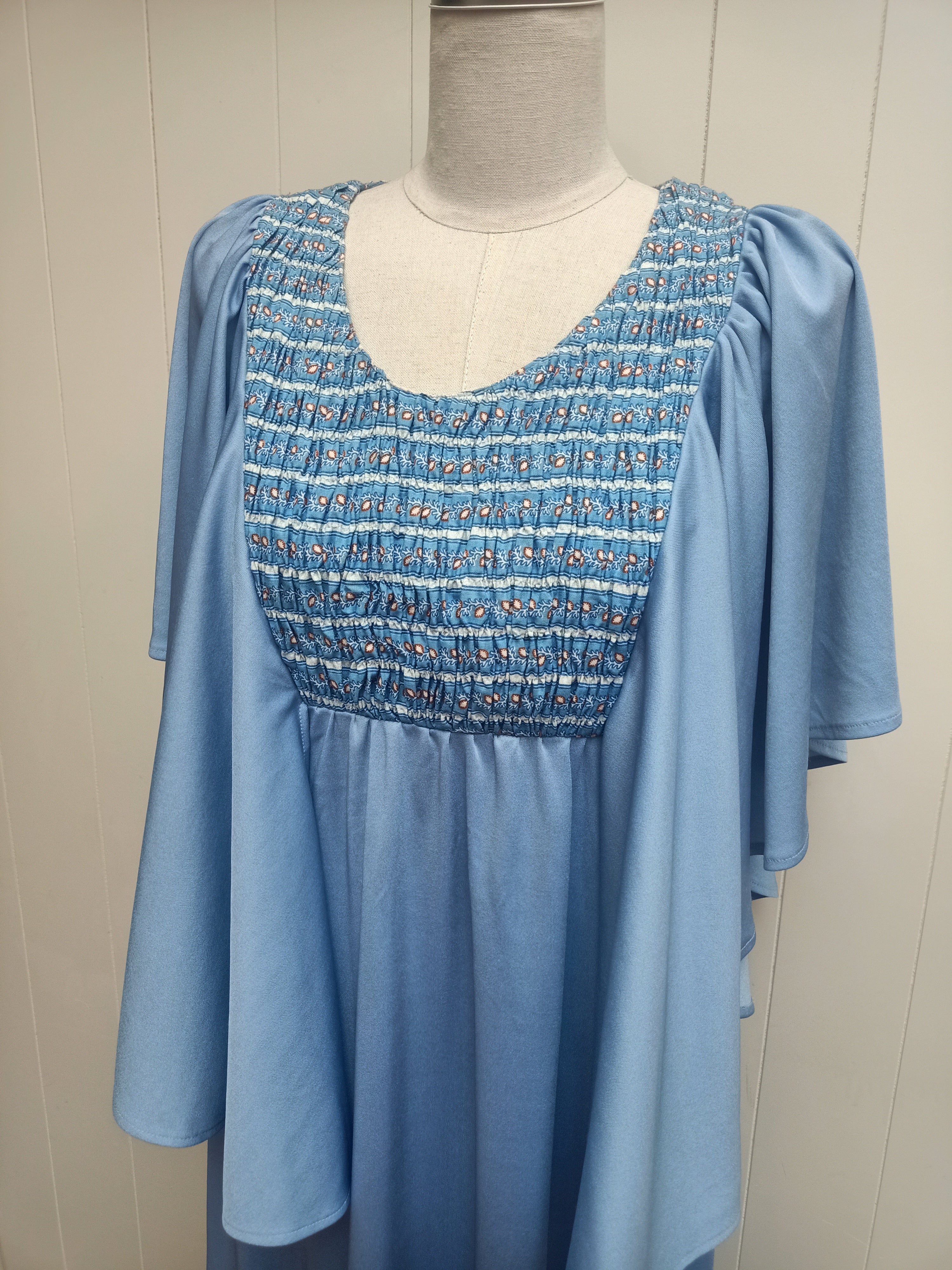 Vintage Flutter Sleeves Dress