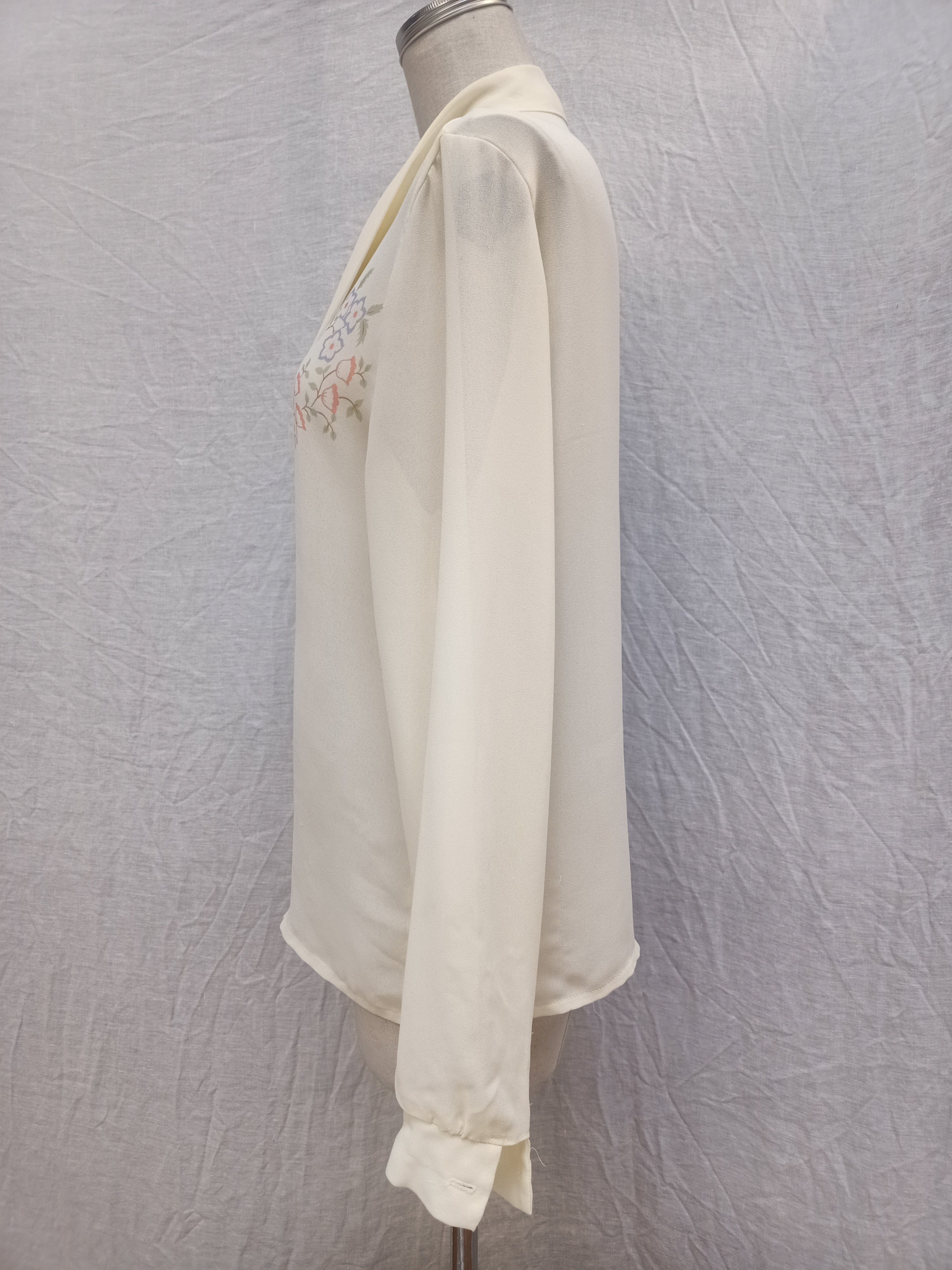 Vintage Cream Flower Shirt