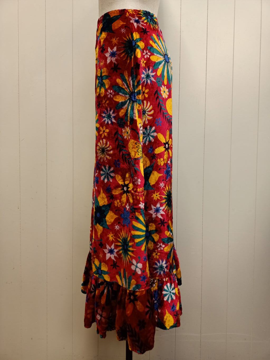 Vintage Floral Velvet Skirt