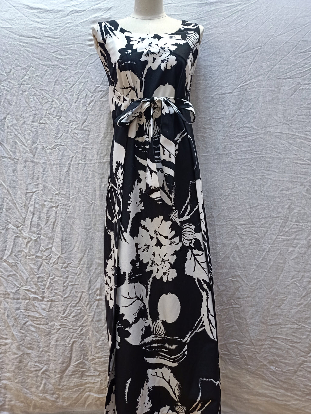 Vintage Wrap Around Apron Dress