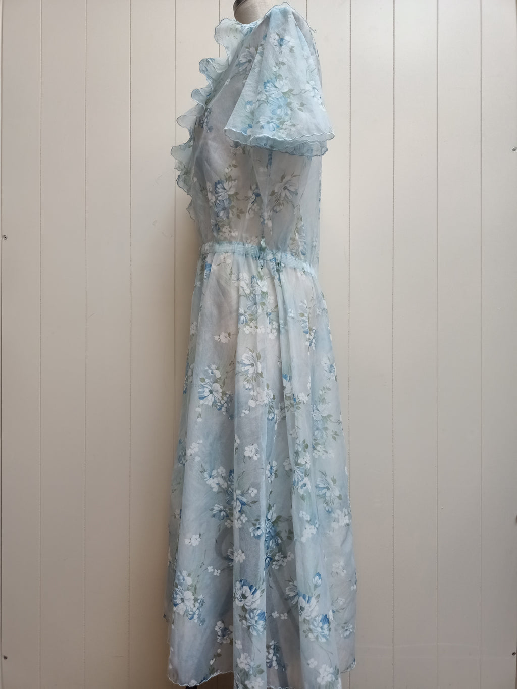 Vintage Floral Ruffle Dress