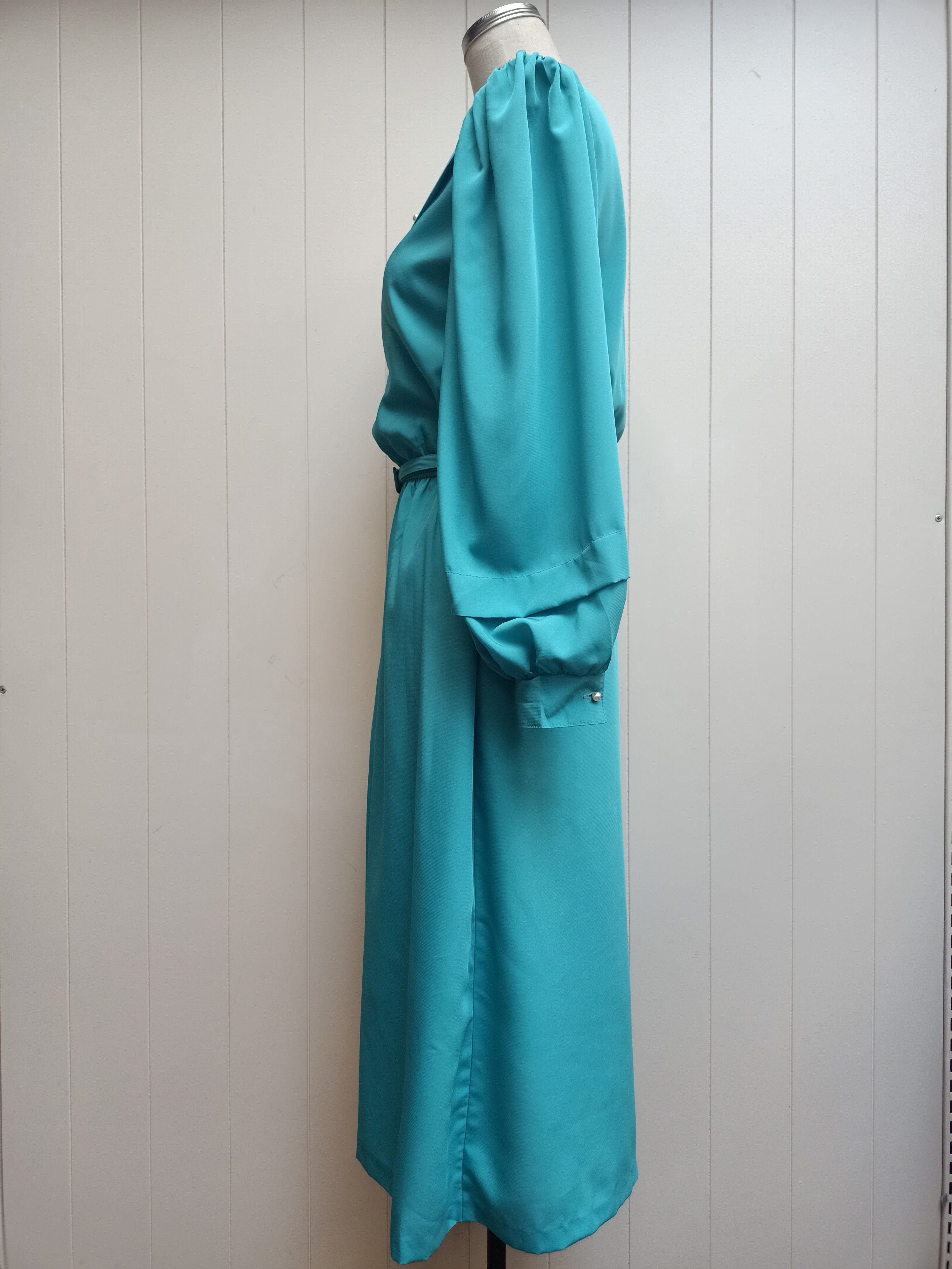 Vintage Turquoise & Pearl Dress