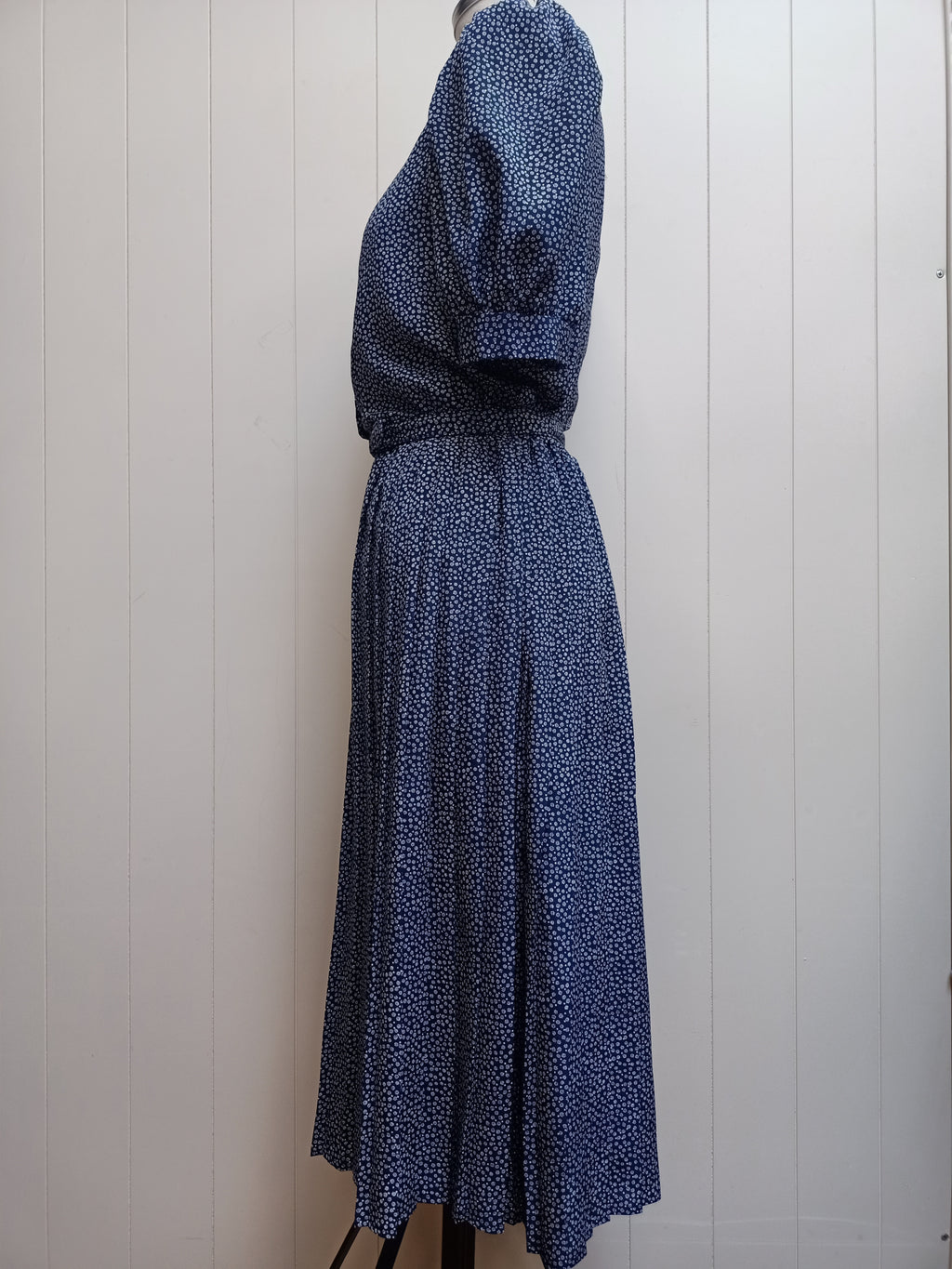Vintage Lace Collar Floral Dress